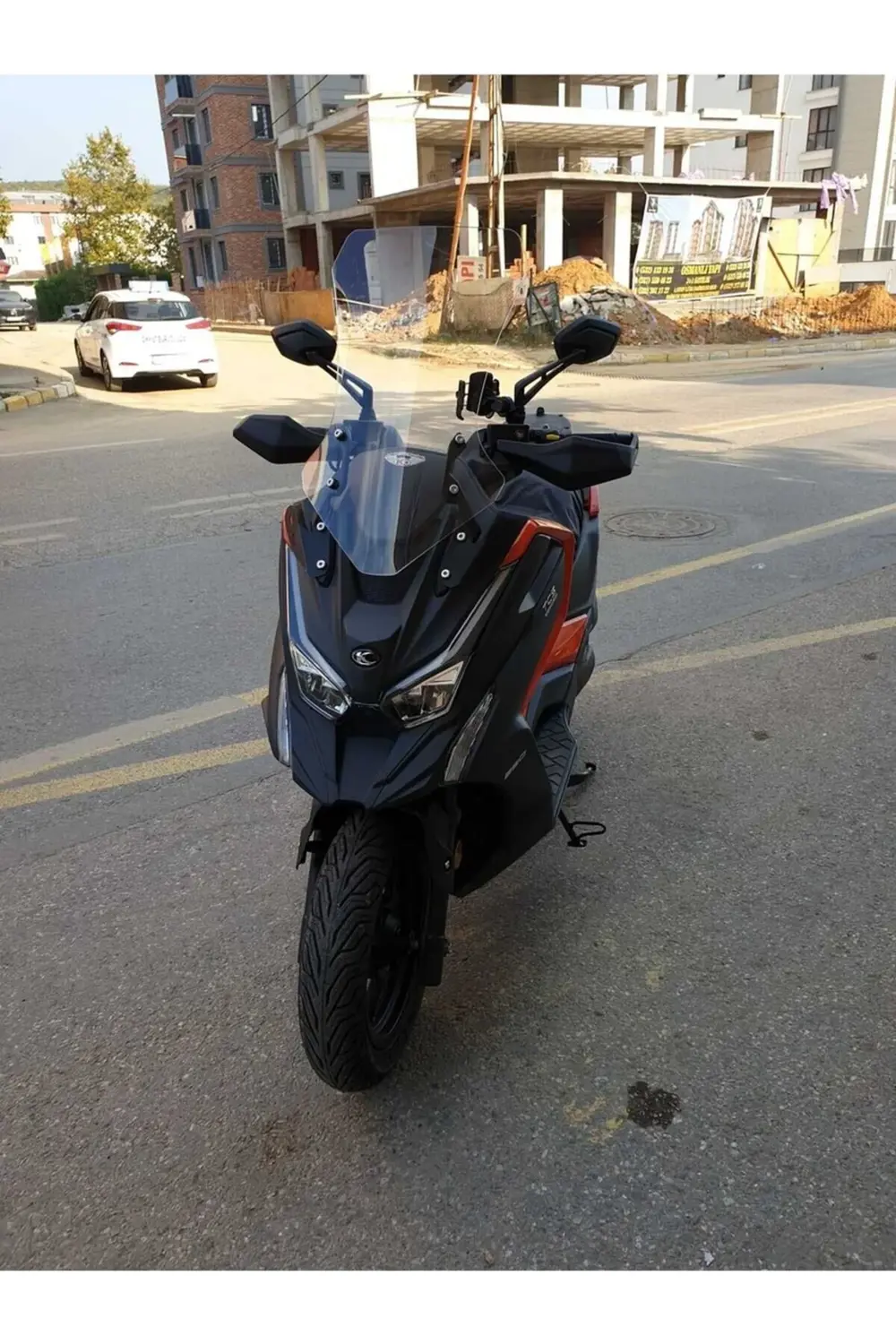 Kymco DTX 250 Ön Cam 2021-2023 Model 67cm Şeffaf Renkli 4mm UZUN