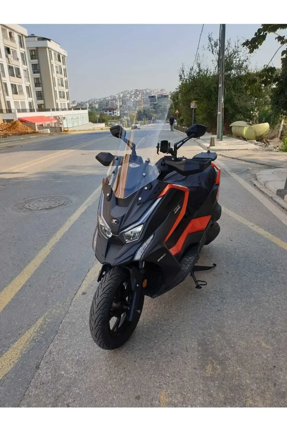 Kymco DTX 250 Ön Cam 2021-2023 Model 67cm Şeffaf Renkli 4mm UZUN