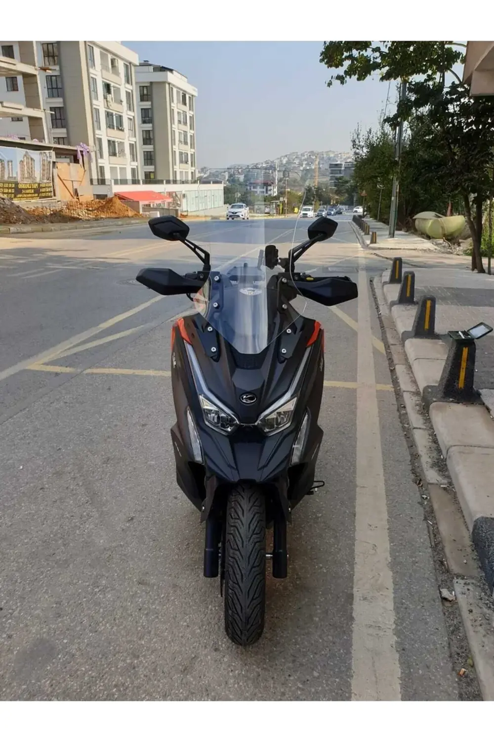 Kymco DTX 250 Ön Cam 2021-2023 Model 67cm Şeffaf Renkli 4mm UZUN