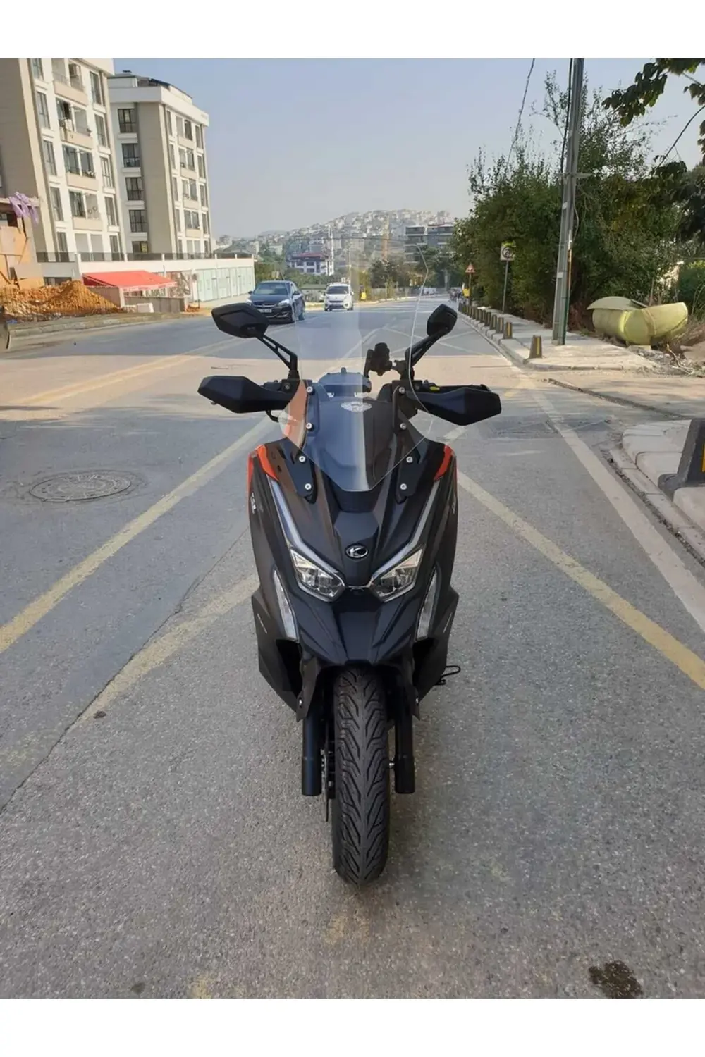 Kymco DTX 250 Ön Cam 2021-2023 Model 67cm Şeffaf Renkli 4mm UZUN