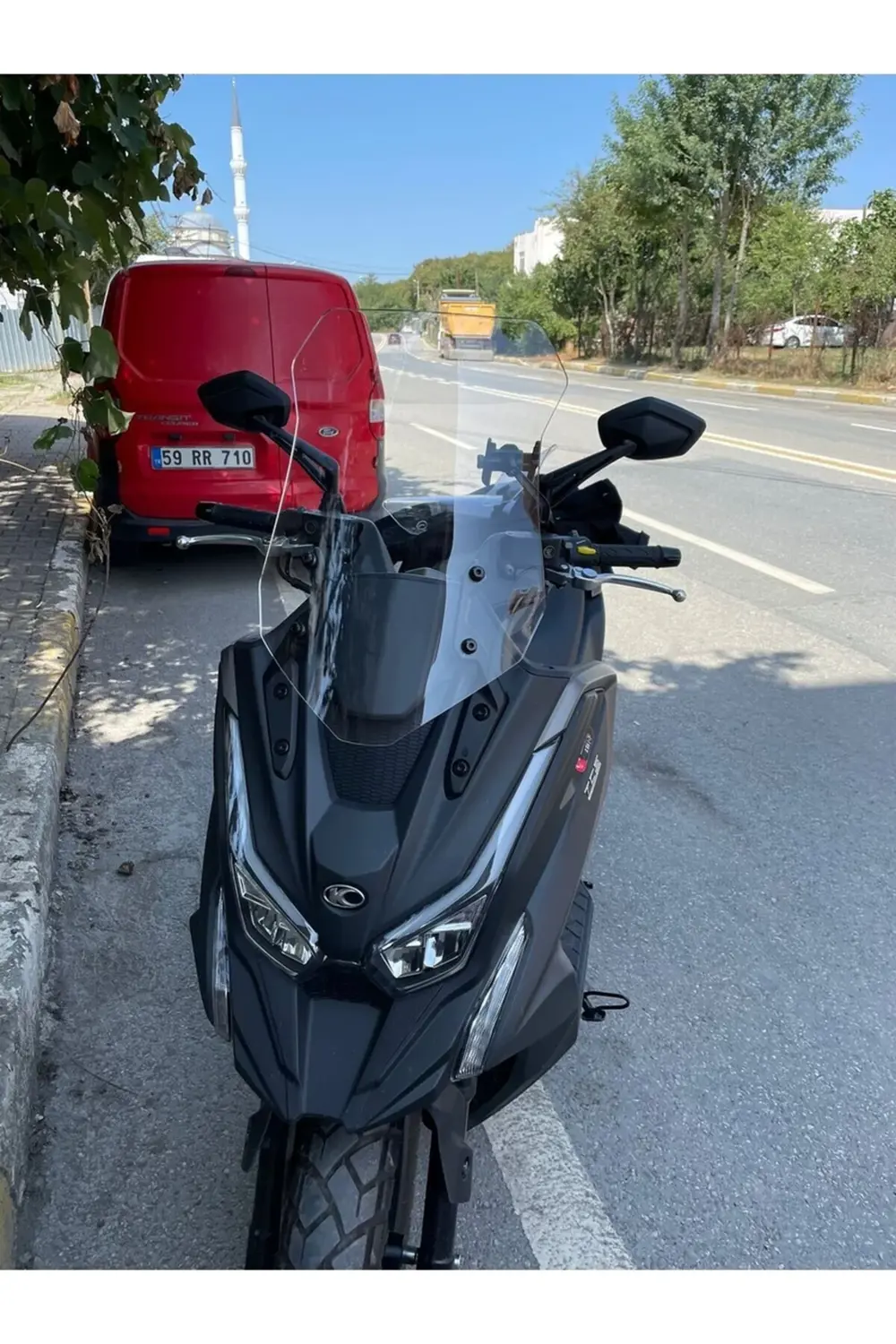 Kymco DTX 360 Ön Cam 2021-2025 Model 67cm Şeffaf Renkli 4mm UZUN