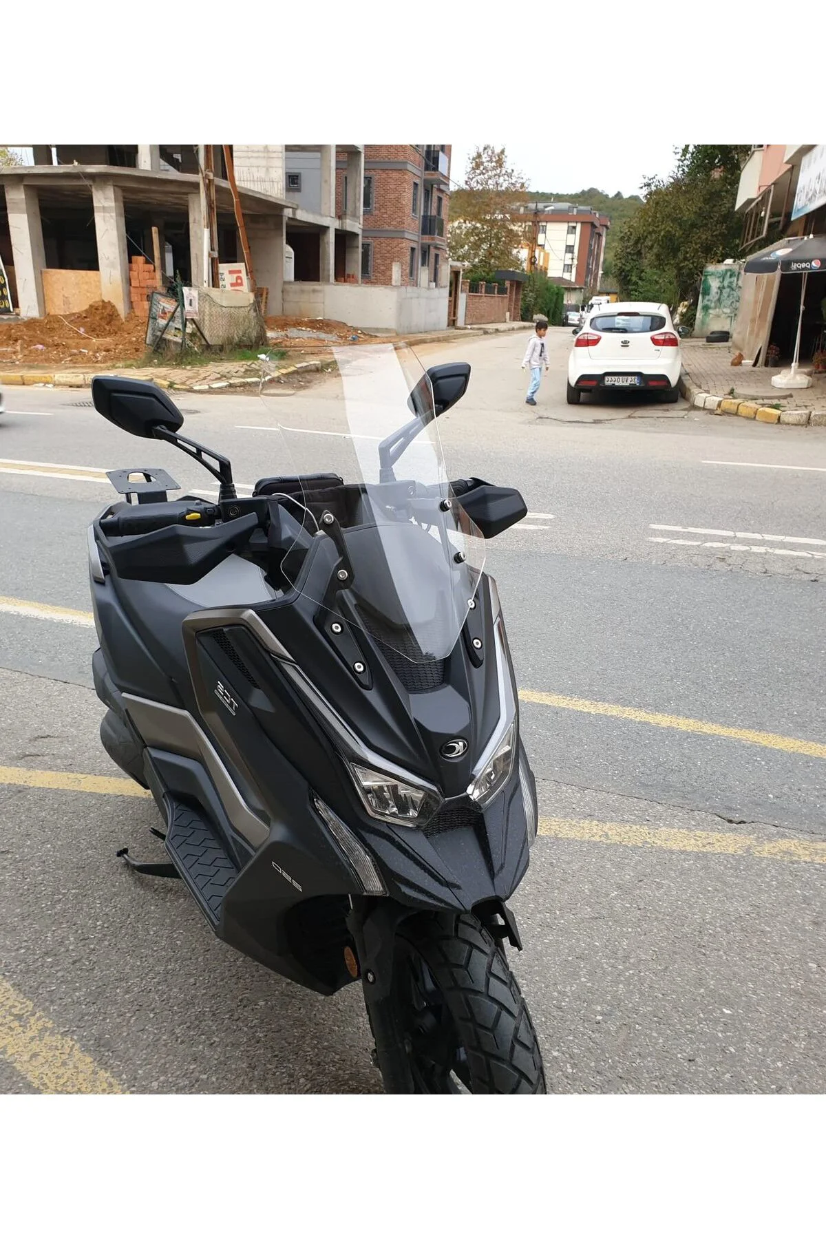 Kymco DTX 360 Ön Cam 2021-2026 Model 55cm Şeffaf Renkli 4mm