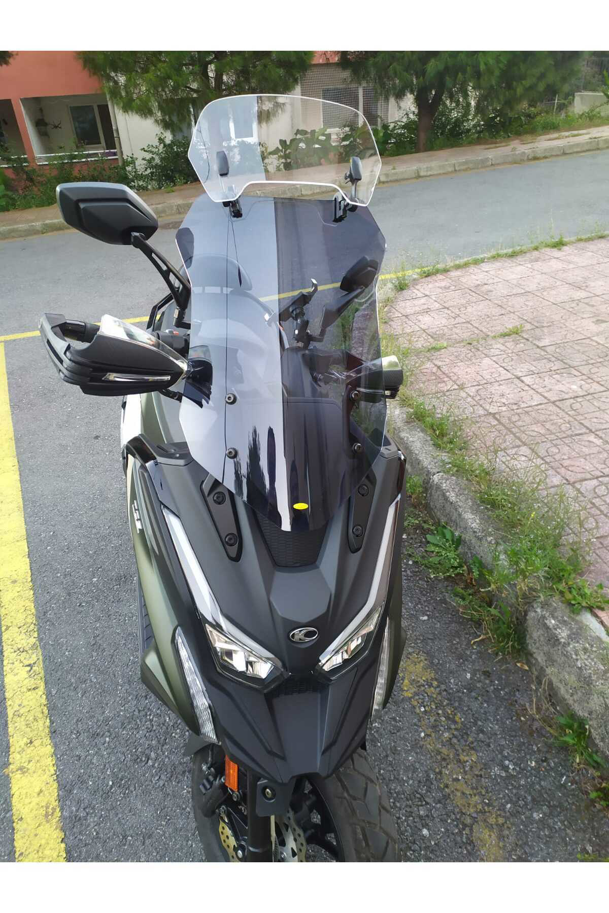 Motocam Kymco Dtx 360 Ön Cam 2022-2023 Model 65Cm Açıkfüme Renkli 4Mm Uzu