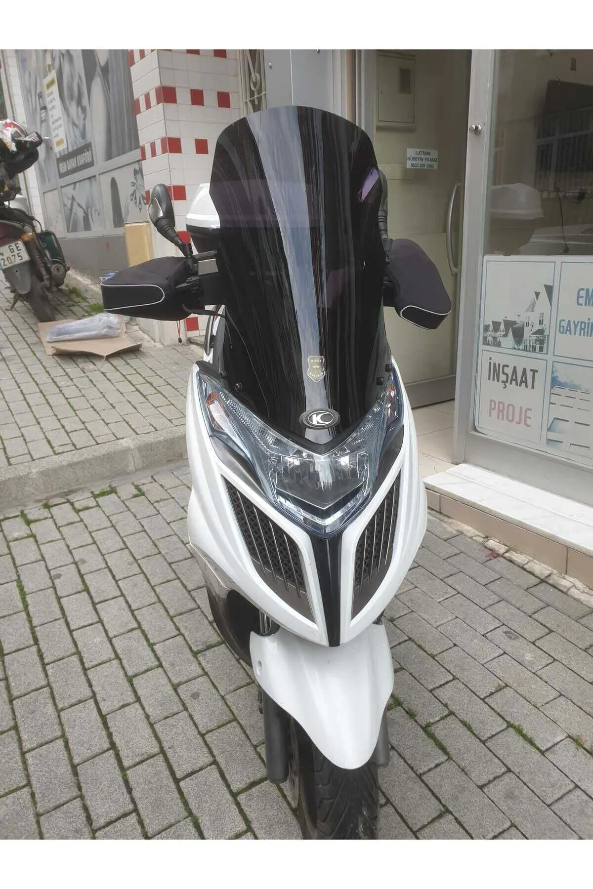 Kymco G Dink 150 Ön Cam 2013 Model 66cm Siyah Renkli 4mm
