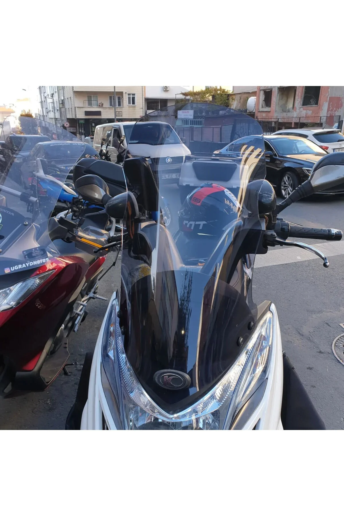 Kymco G Dink 150 Ön Cam 2013 Model 66cm Füme Renkli 4mm