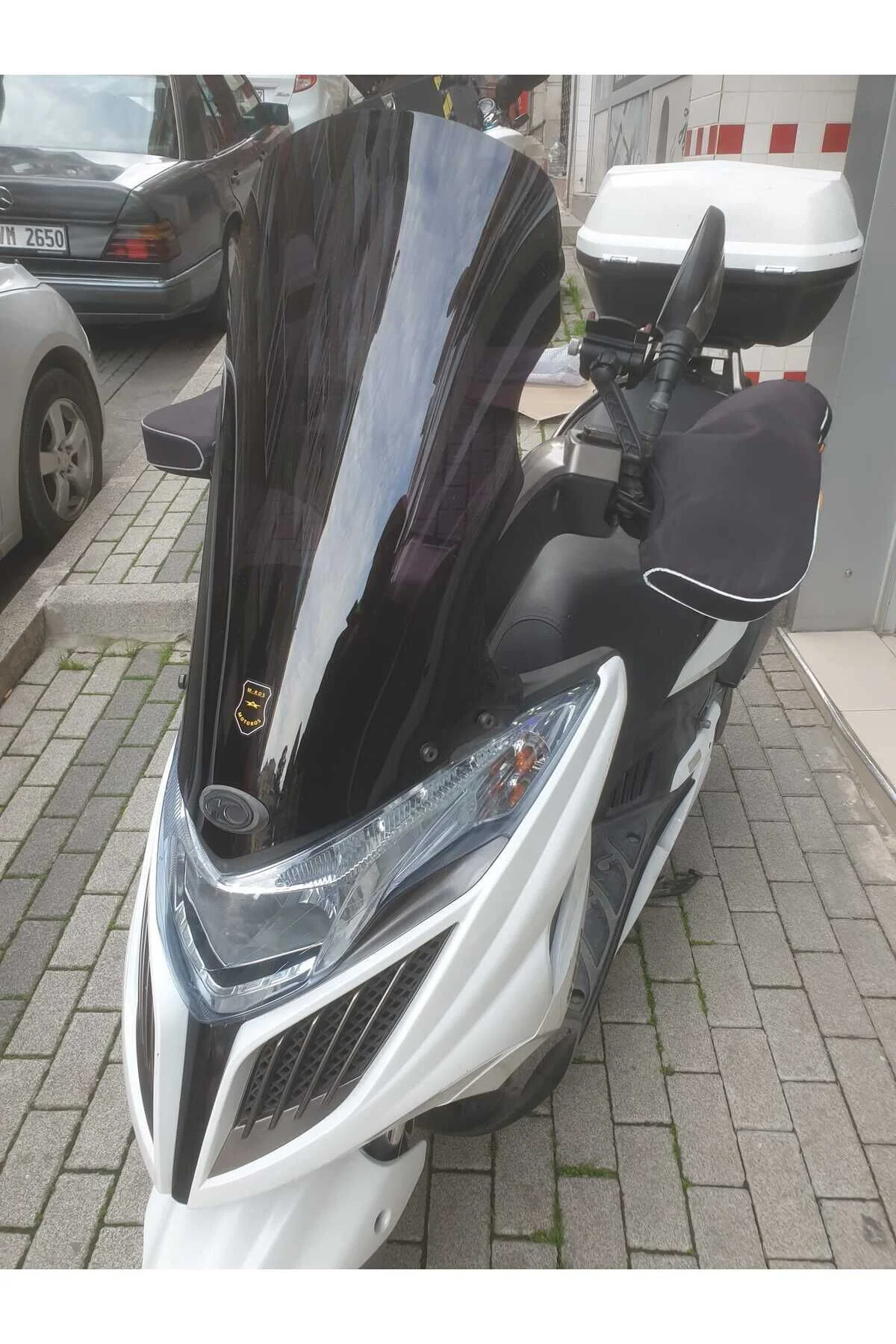 Kymco G Dink 250i Ön Cam 2013 Model 66cm Siyah Renkli 4mm