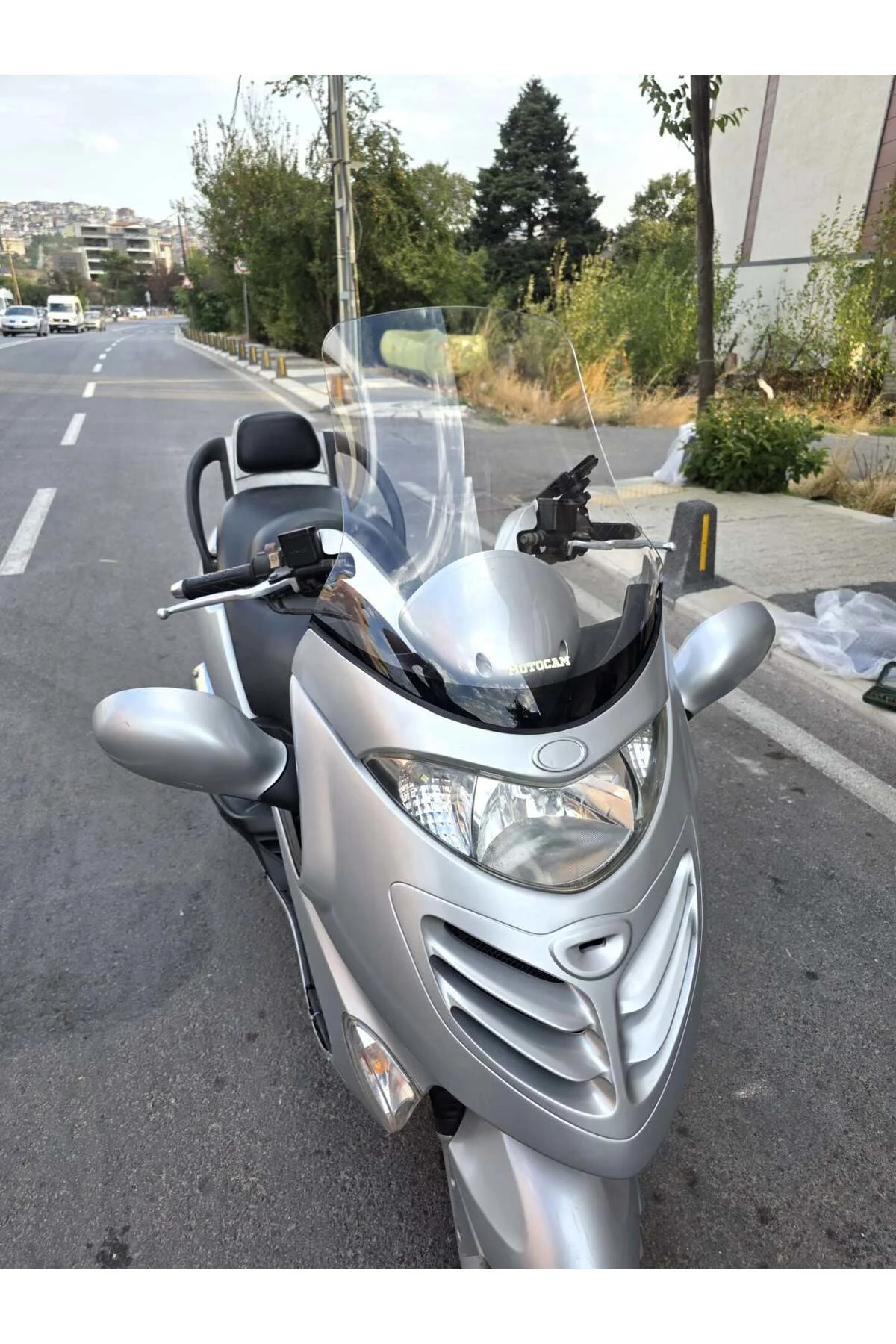 Kymco Grand Dink Ön Cam 2002-2013 Model 47cm Şeffaf Renkli 4mm