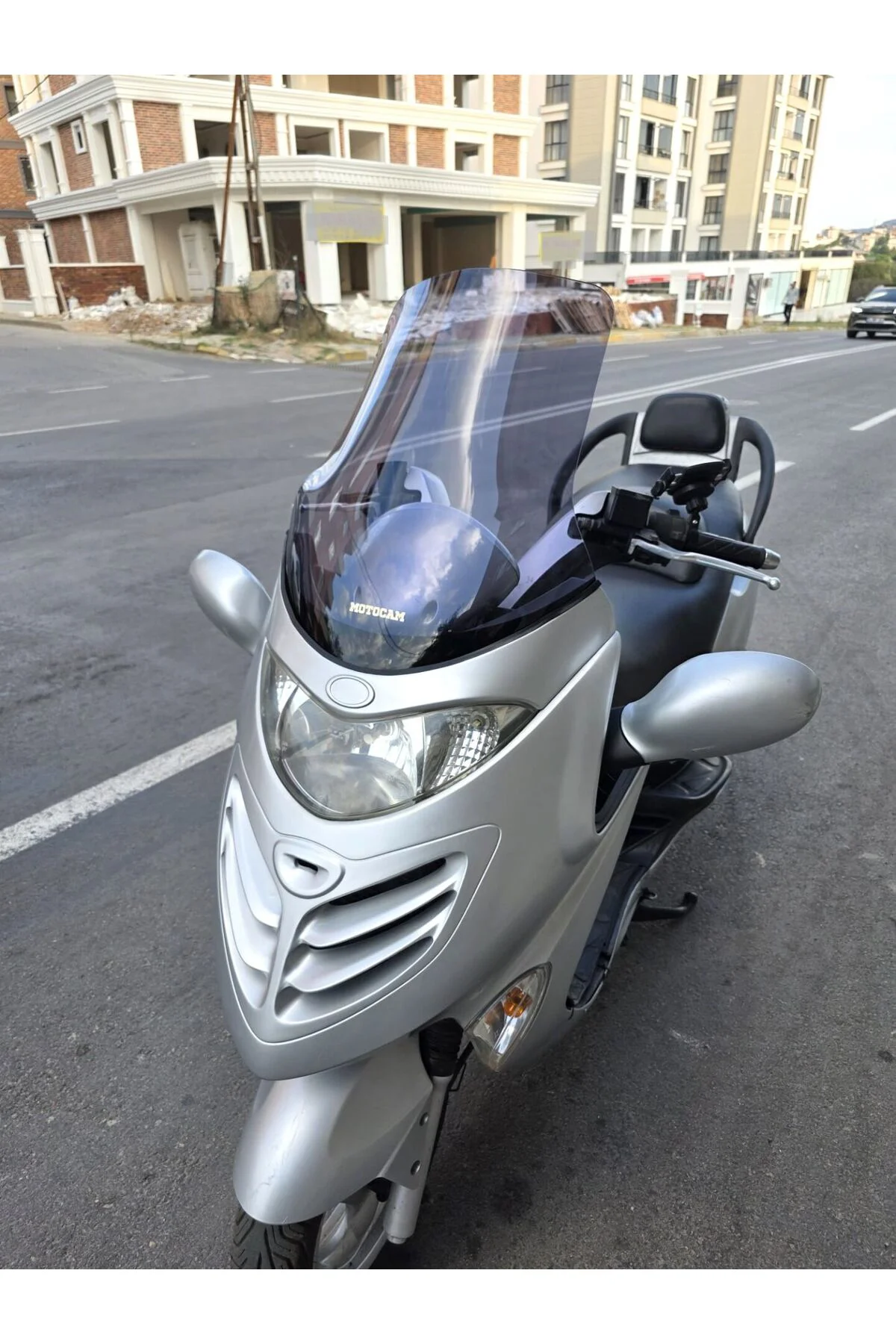 Kymco Grand Dink Ön Cam 2002-2013 Model 47cm Füme Renkli 4mm