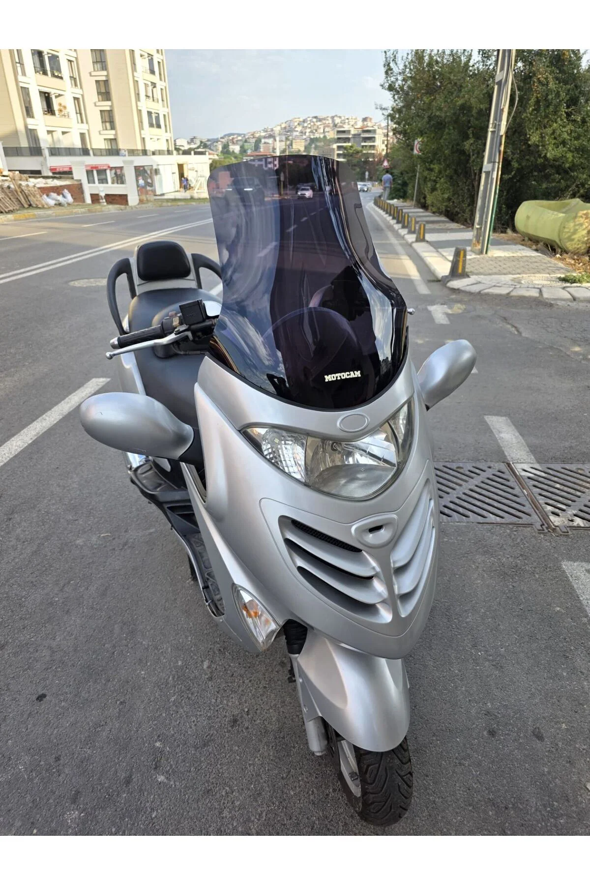 Kymco Grand Dink Ön Cam 2002-2013 Model 47cm Siyah Renkli 4mm