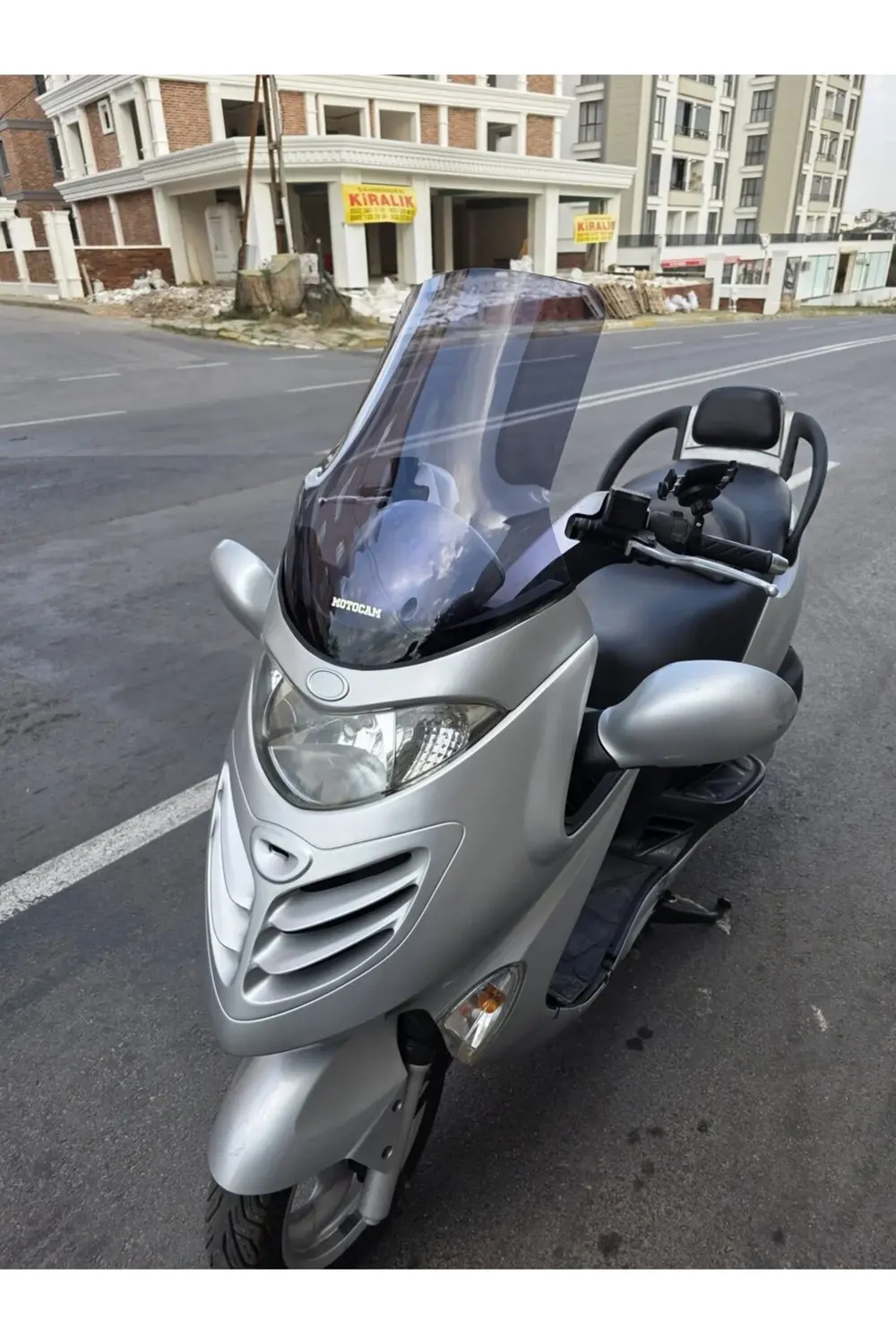 Kymco Grand Dink Ön Cam 2002-2013 Model 47cm Füme Renkli 4mm