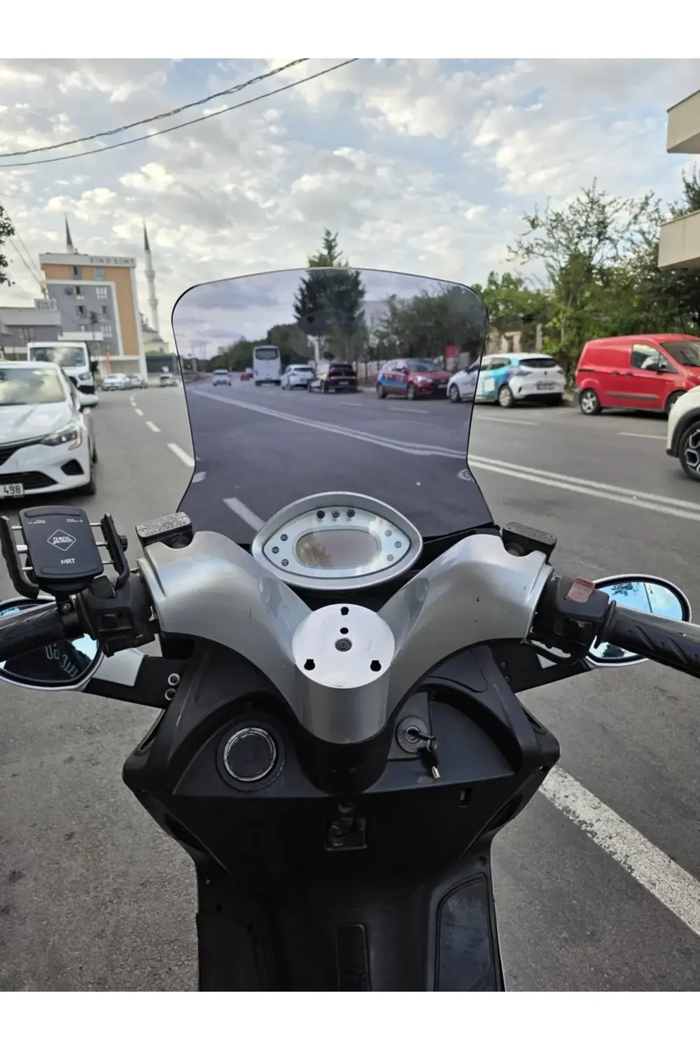 Kymco Grand Dink Ön Cam 2002-2013 Model 47cm Füme Renkli 4mm