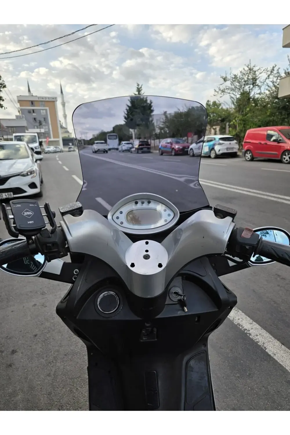 Kymco Grand Dink Ön Cam 2002-2013 Model 47cm Füme Renkli 4mm