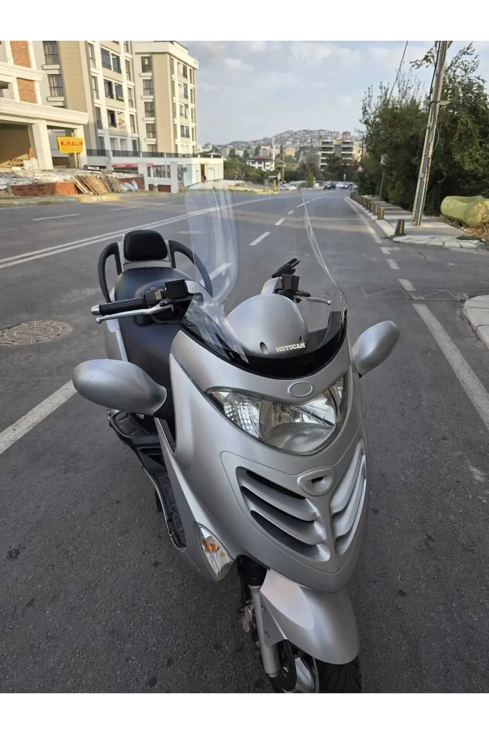 Kymco Grand Dink Siperlik Ön Cam 2002-2008 Model 46cm Şeffaf Renk