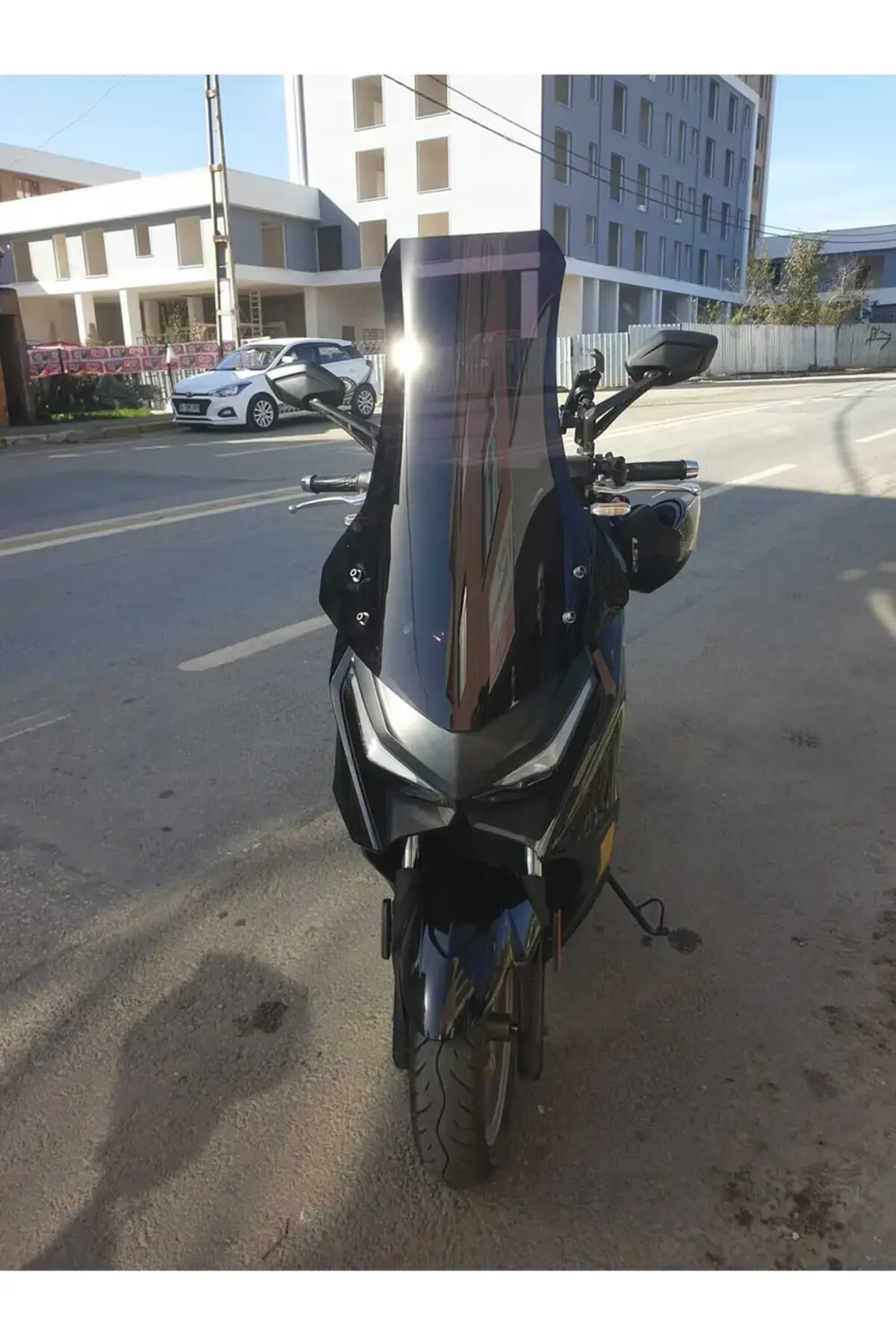 Kymco Krv 200 Ön Cam 2022-2025 Model 75cm Siyah Renkli 4mm UZUN
