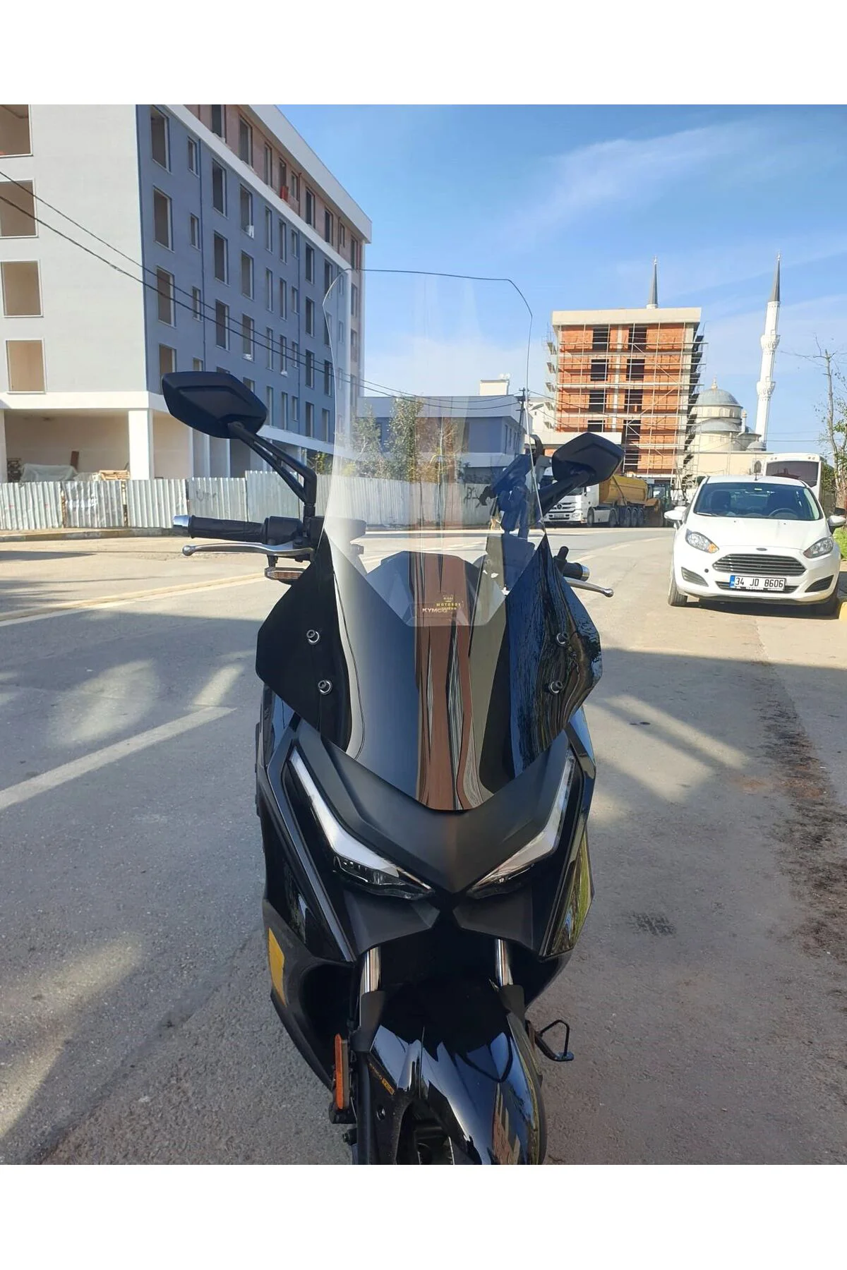 Kymco Krv 200 Ön Cam 2022-2026 Model 75cm Şeffaf Renkli 4mm UZUN