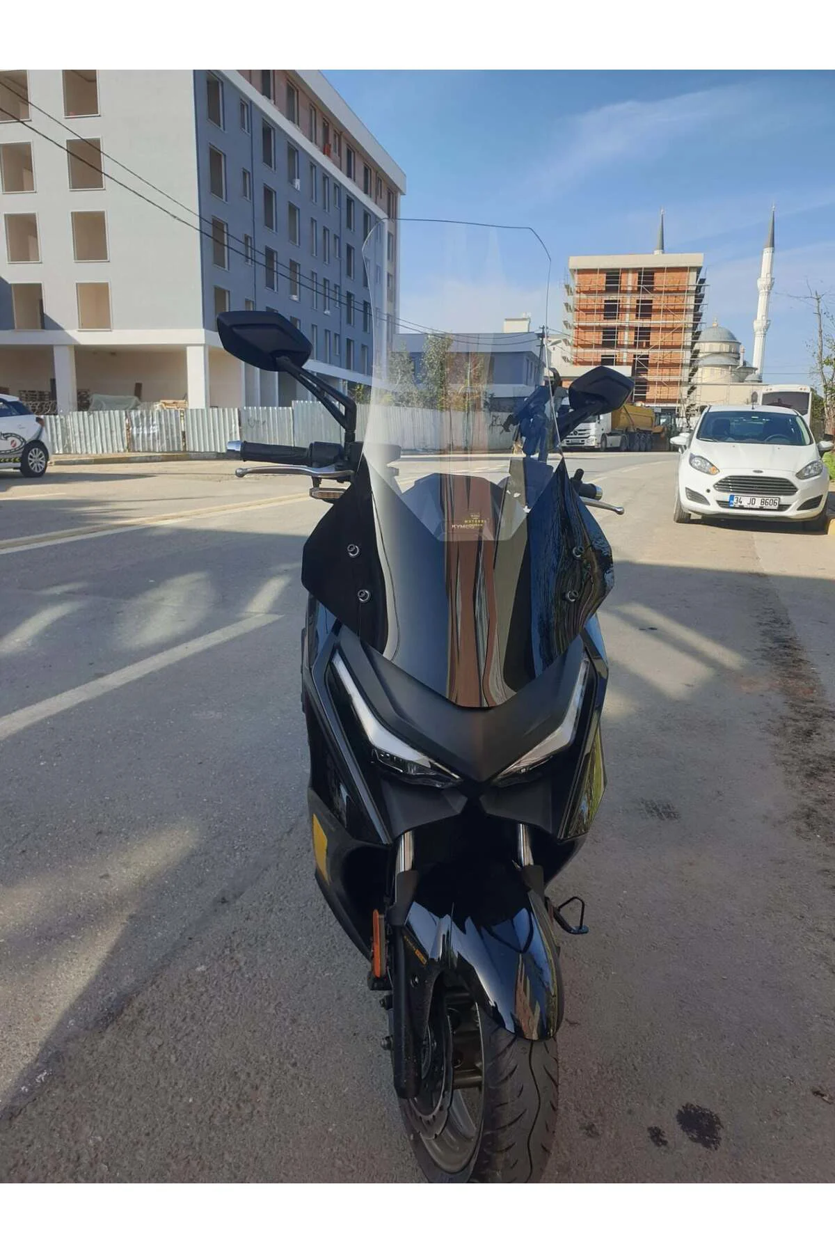 Kymco Krv 200 Ön Cam 2022-2026 Model 75cm Şeffaf Renkli 4mm UZUN