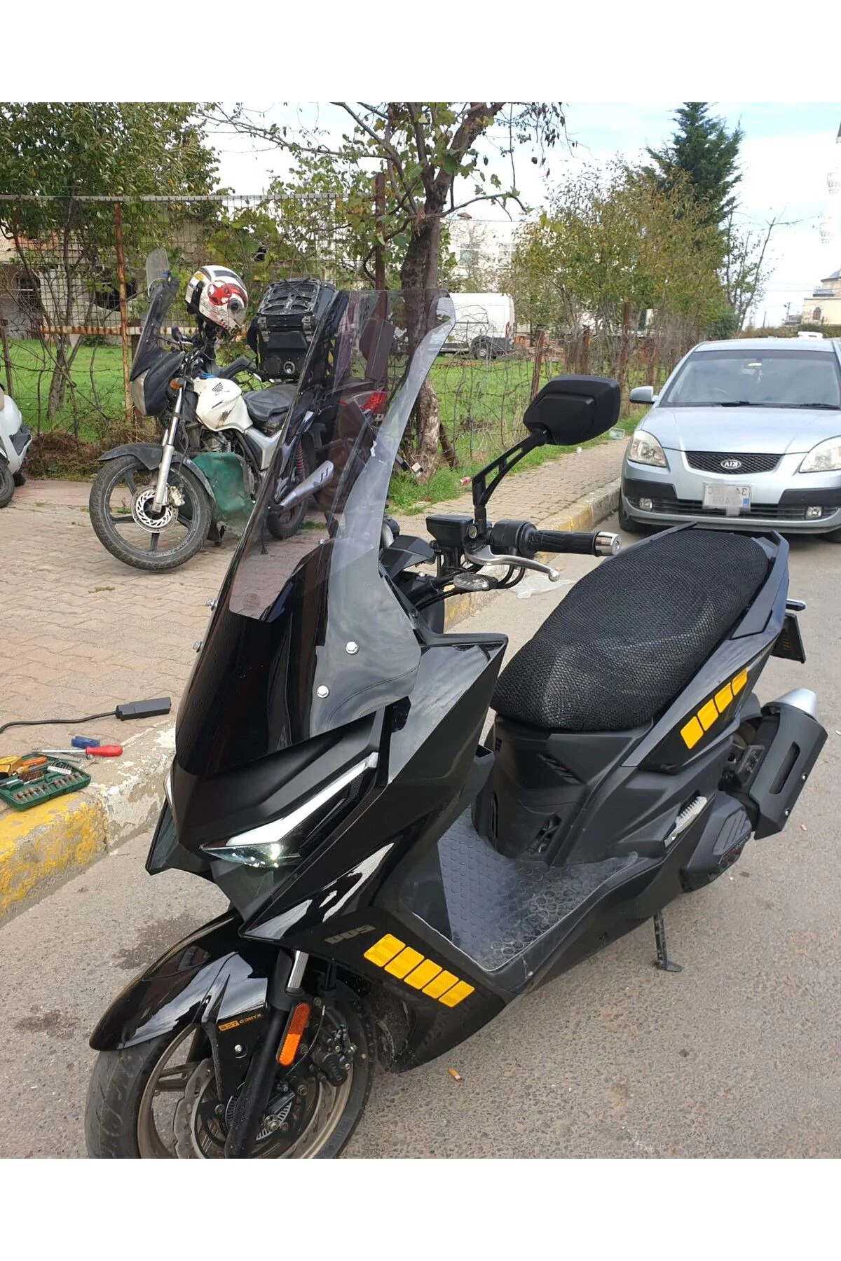 Kymco Krv 200 Ön Cam 2022-2026 Model 75cm Füme Renkli 4mm UZUN