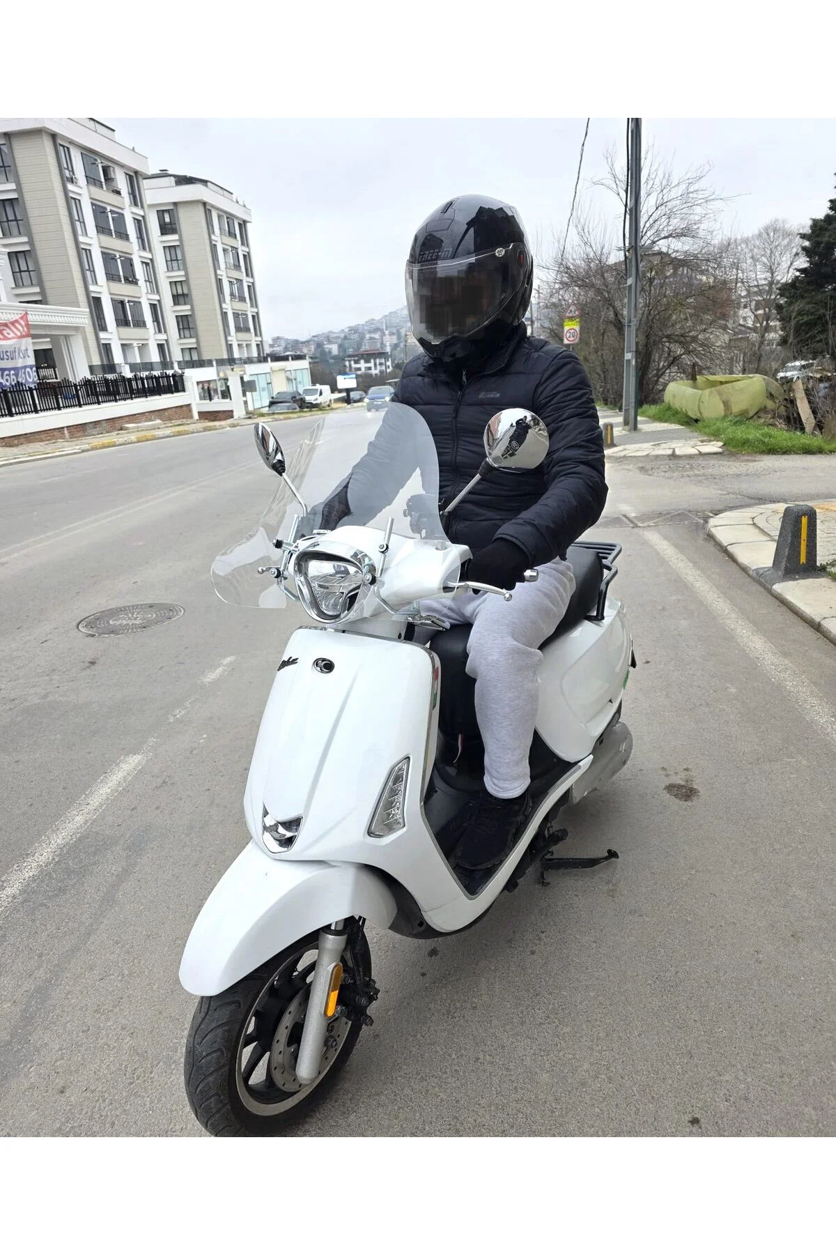 Kymco Like 200 Ön Cam 2009-2023 Model 43cm Şeffaf Renkli 4mm APAR