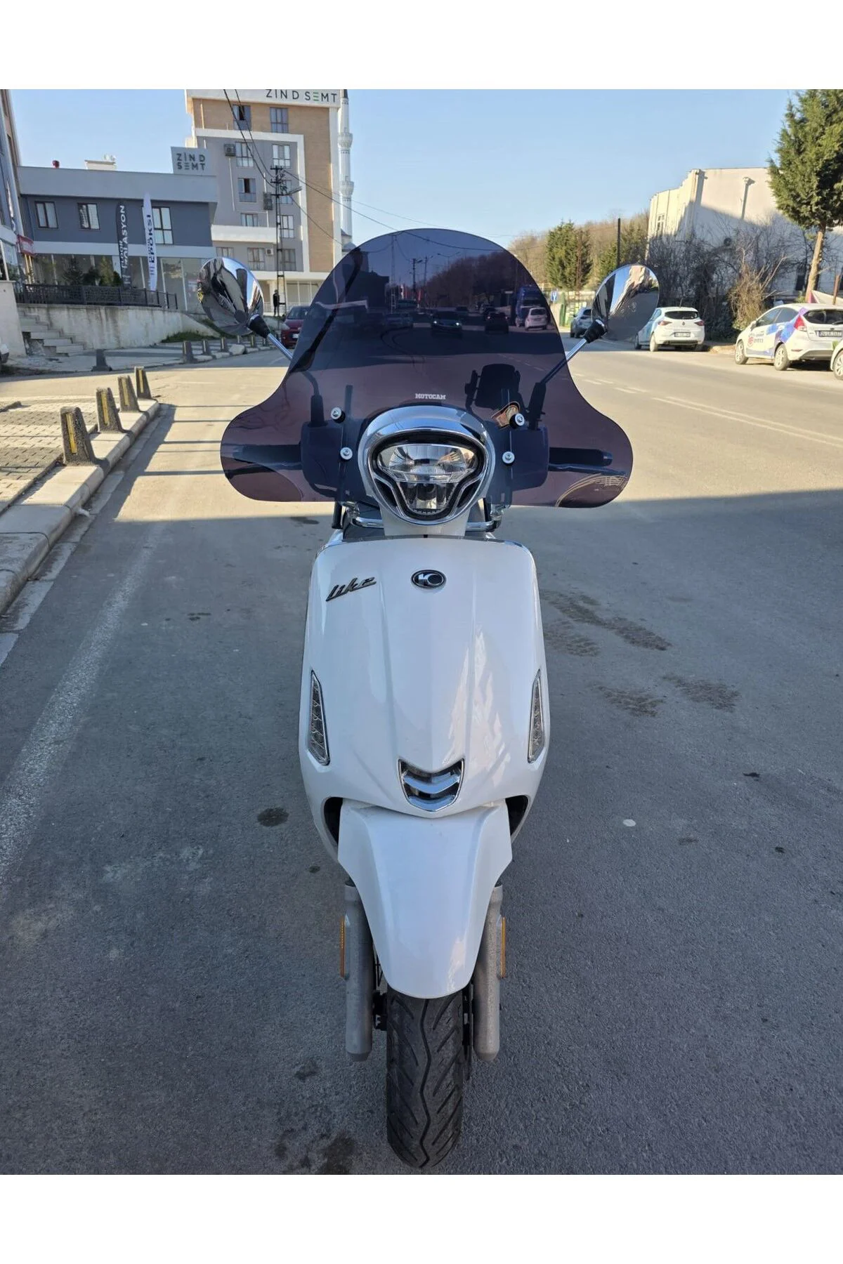 Kymco Like 200 Ön Cam 2009-2023 Model 43cm Siyah Renkli 4mm APARA