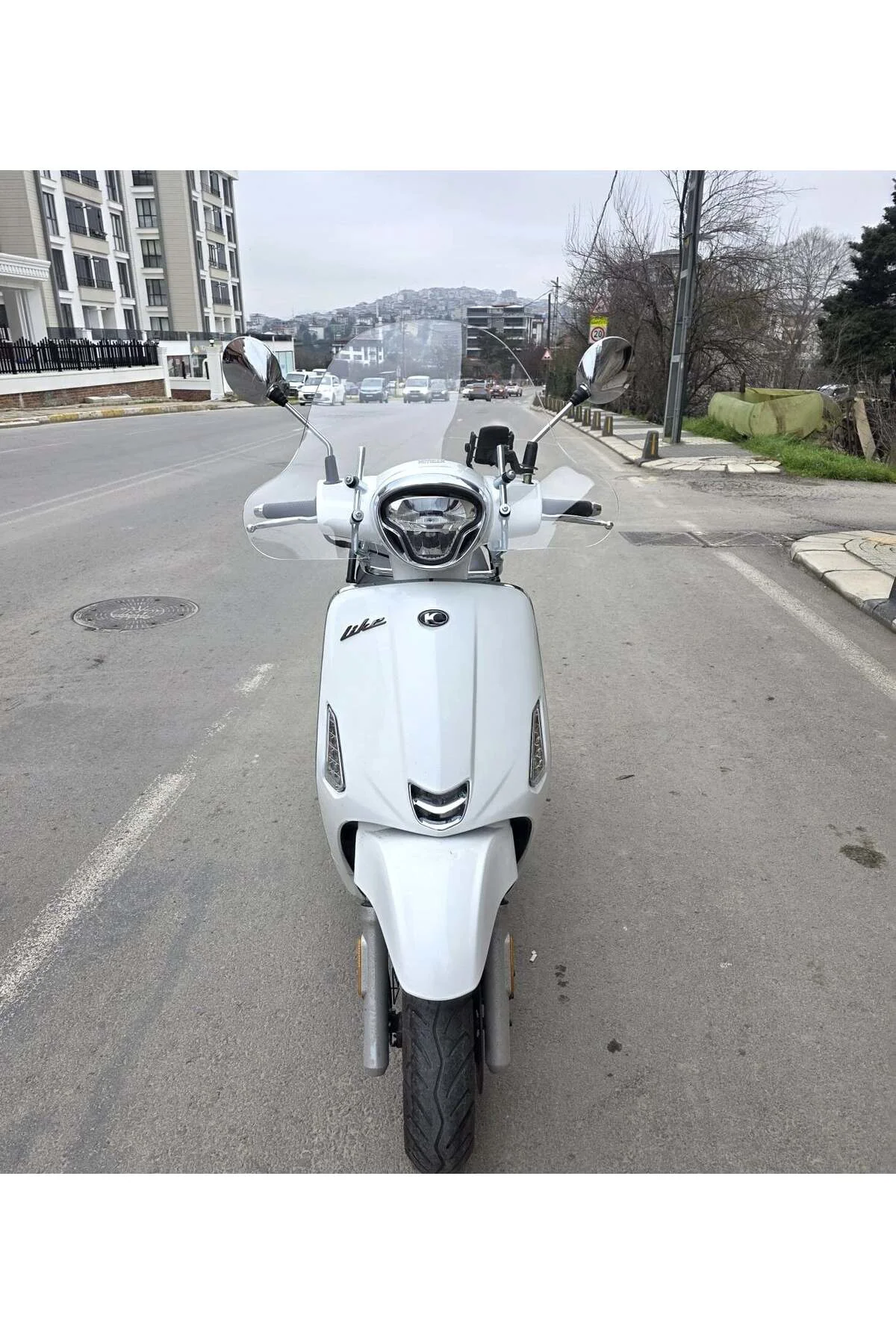 Kymco Like 50 Ön Cam 2009-2023 Model 43cm Şeffaf Renkli 4mm APARA