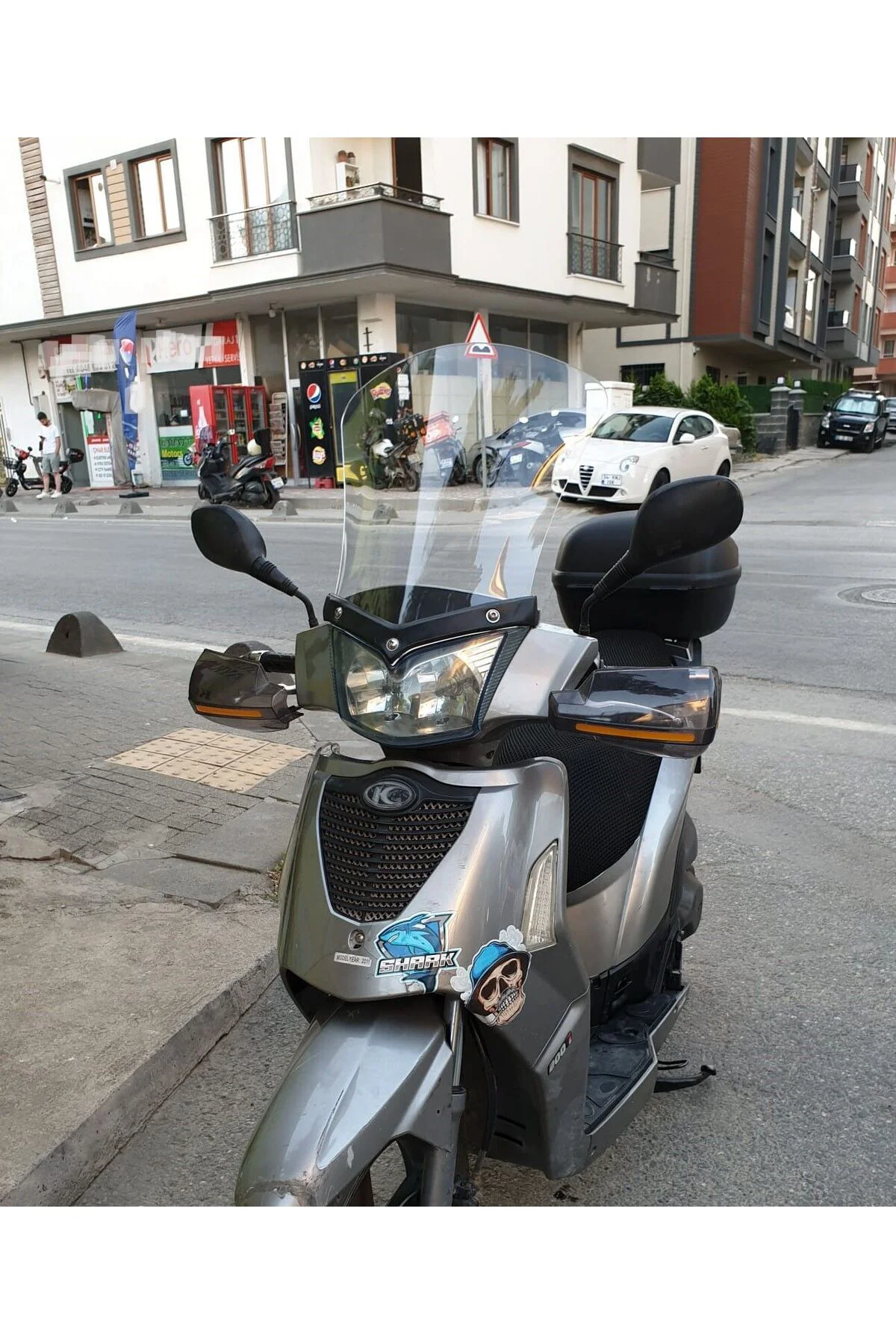 Kymco People S 200 Ön Cam 2011 Model 48cm Şeffaf Renkli 4mm UZUN