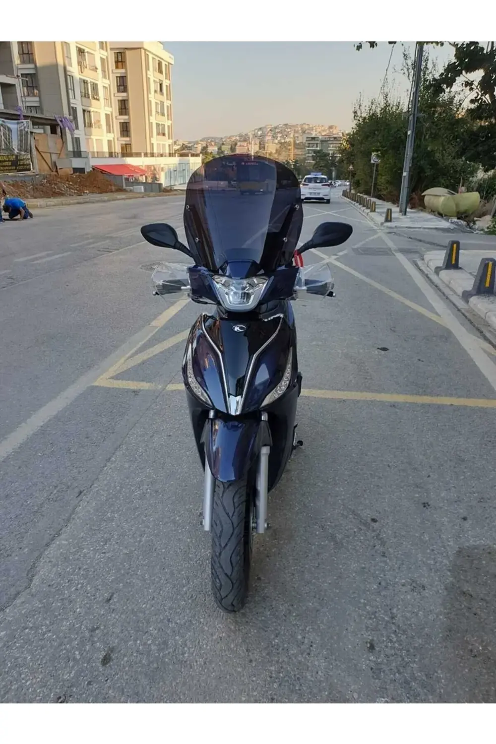 Kymco People S 200 Ön Cam 2020-2025 Model 38cm Siyah Renkli 4mm S