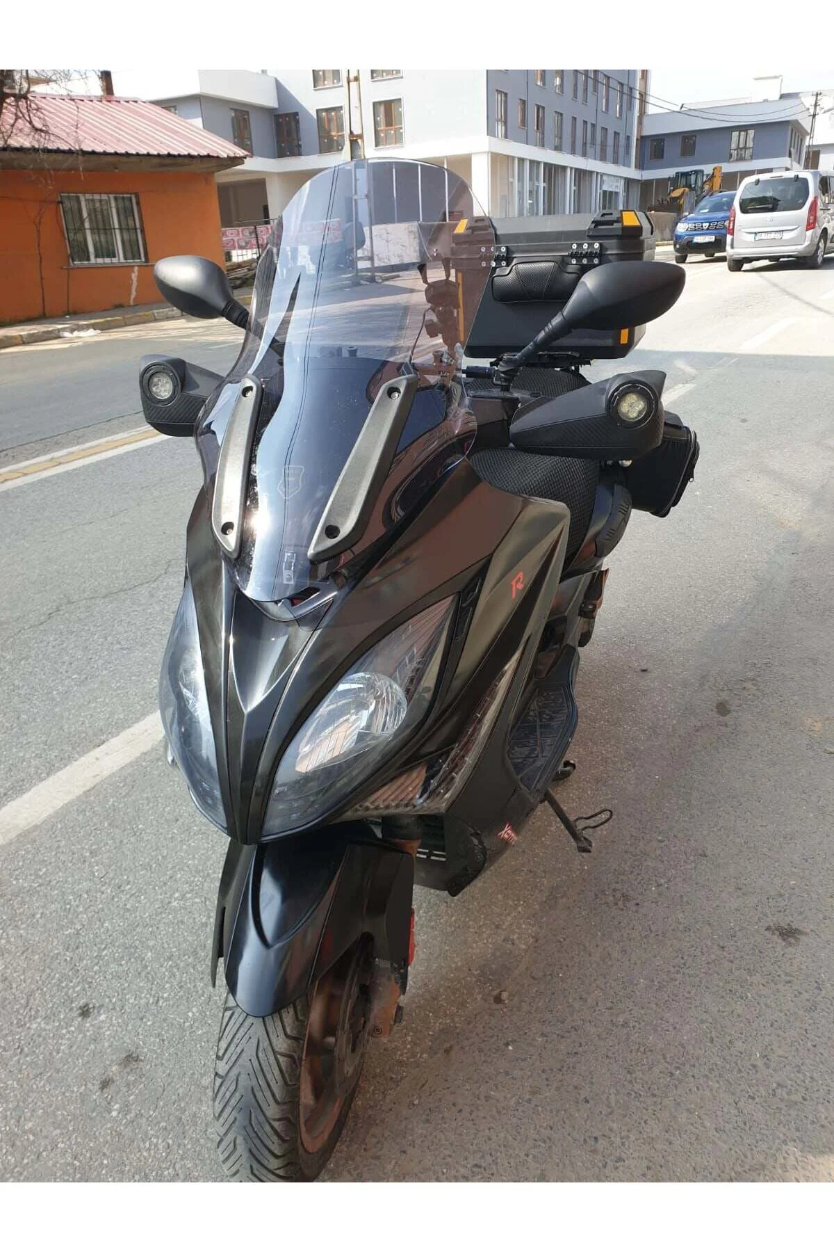 Kymco Xciting 250 R Ön Cam 2010-2011 Model 72cm Füme Renkli 4mm U