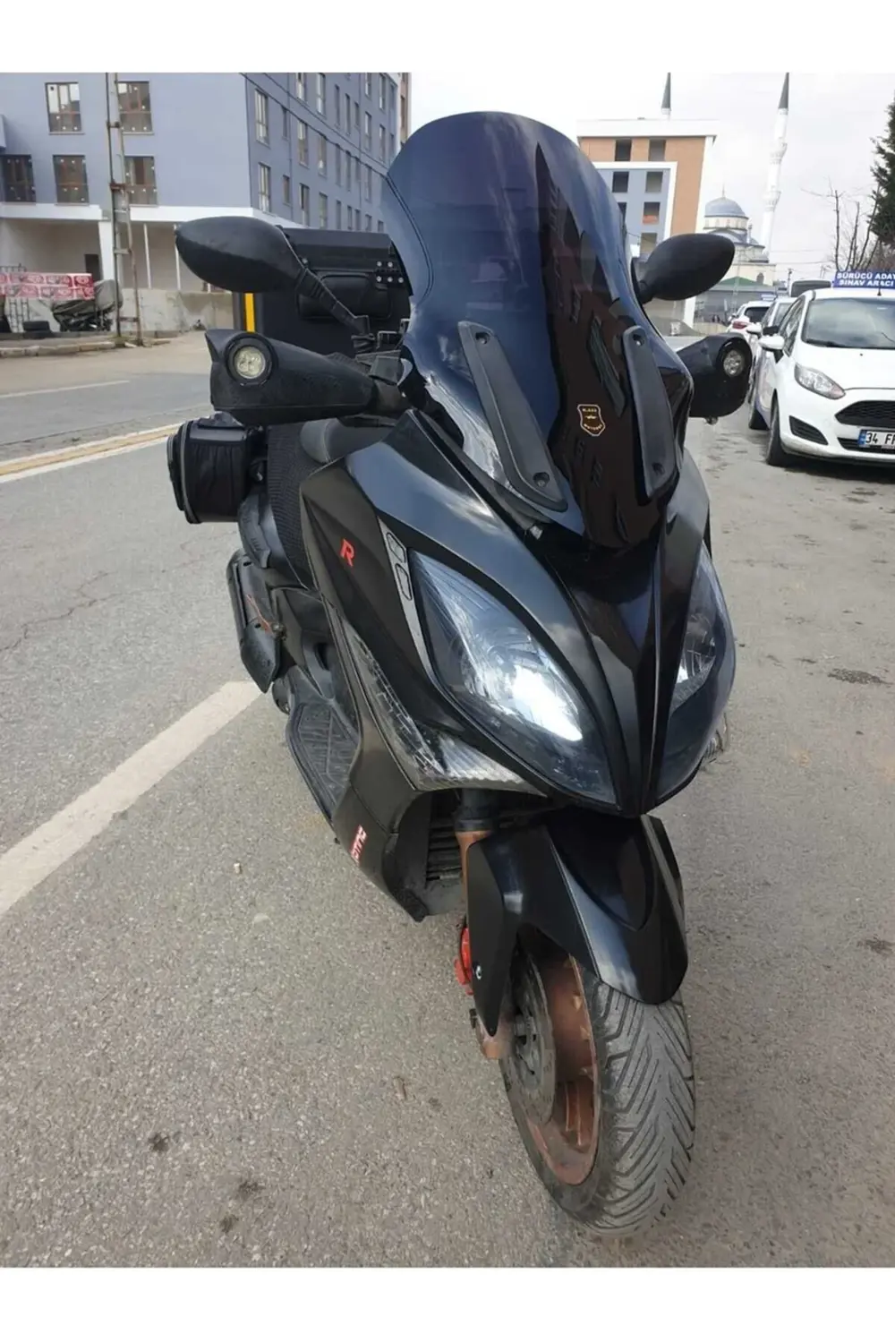 Kymco Xciting 400 İ Ön Cam 2008-2017 Model 72cm Siyah Renkli 4mm