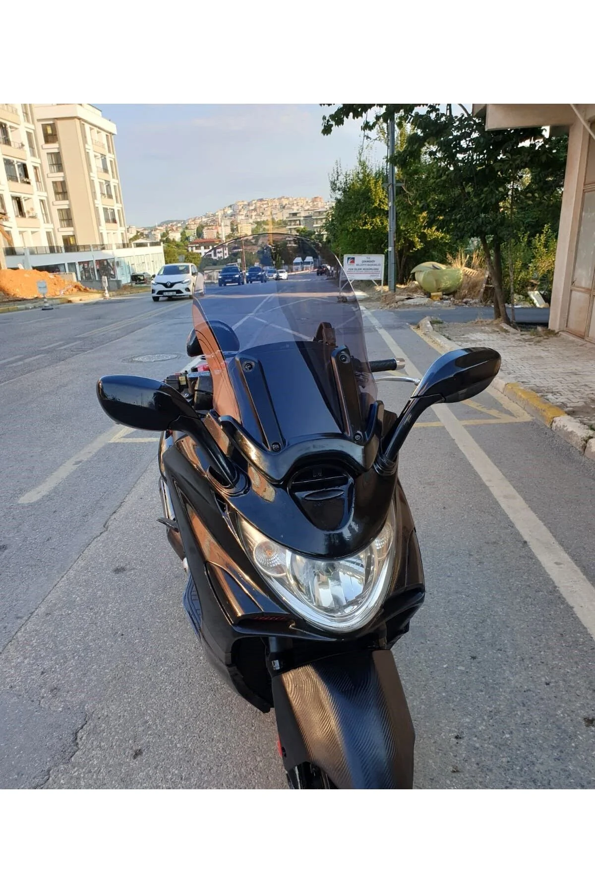Kymco Xciting 500 İ Ön Cam 2008-2012 Model 62cm Füme Renkli 4mm - Görsel 2