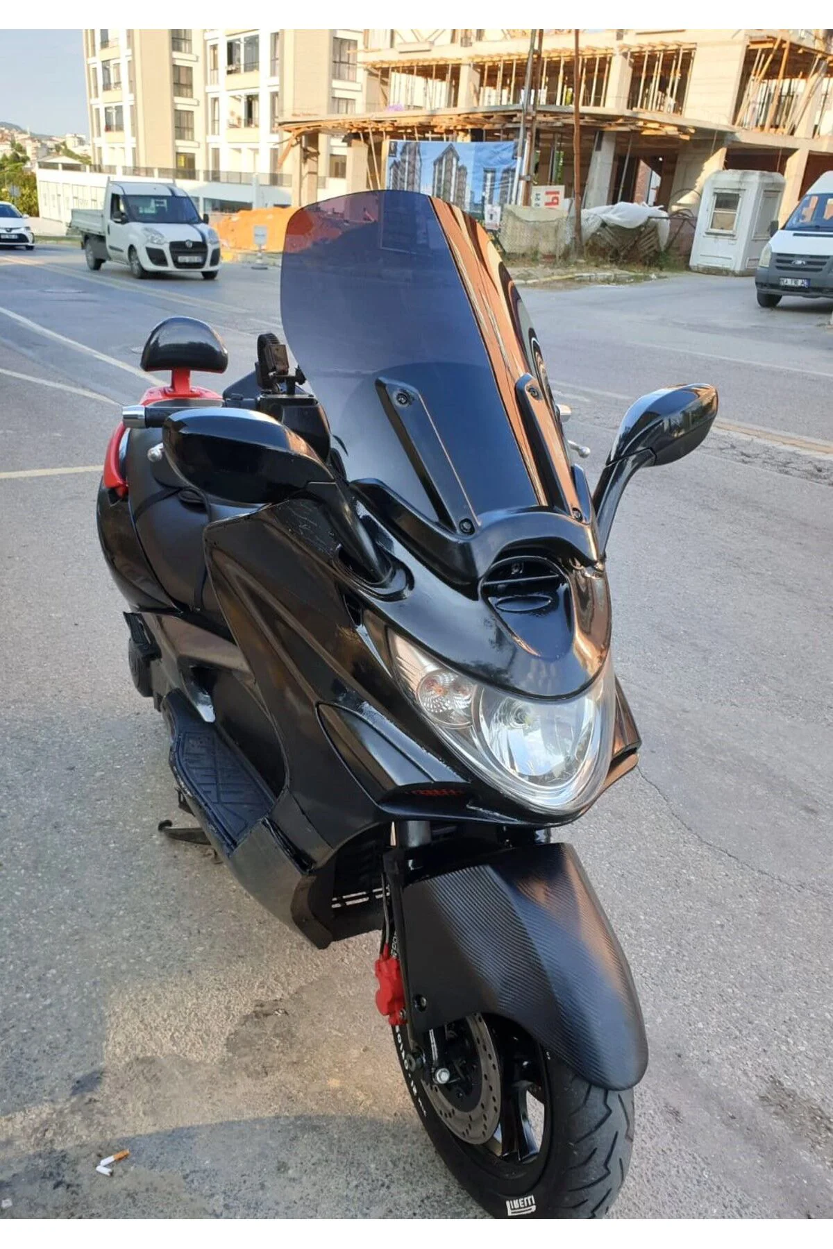 Kymco Xciting 500 İ Ön Cam 2008-2012 Model 62cm Siyah Renkli 4mm