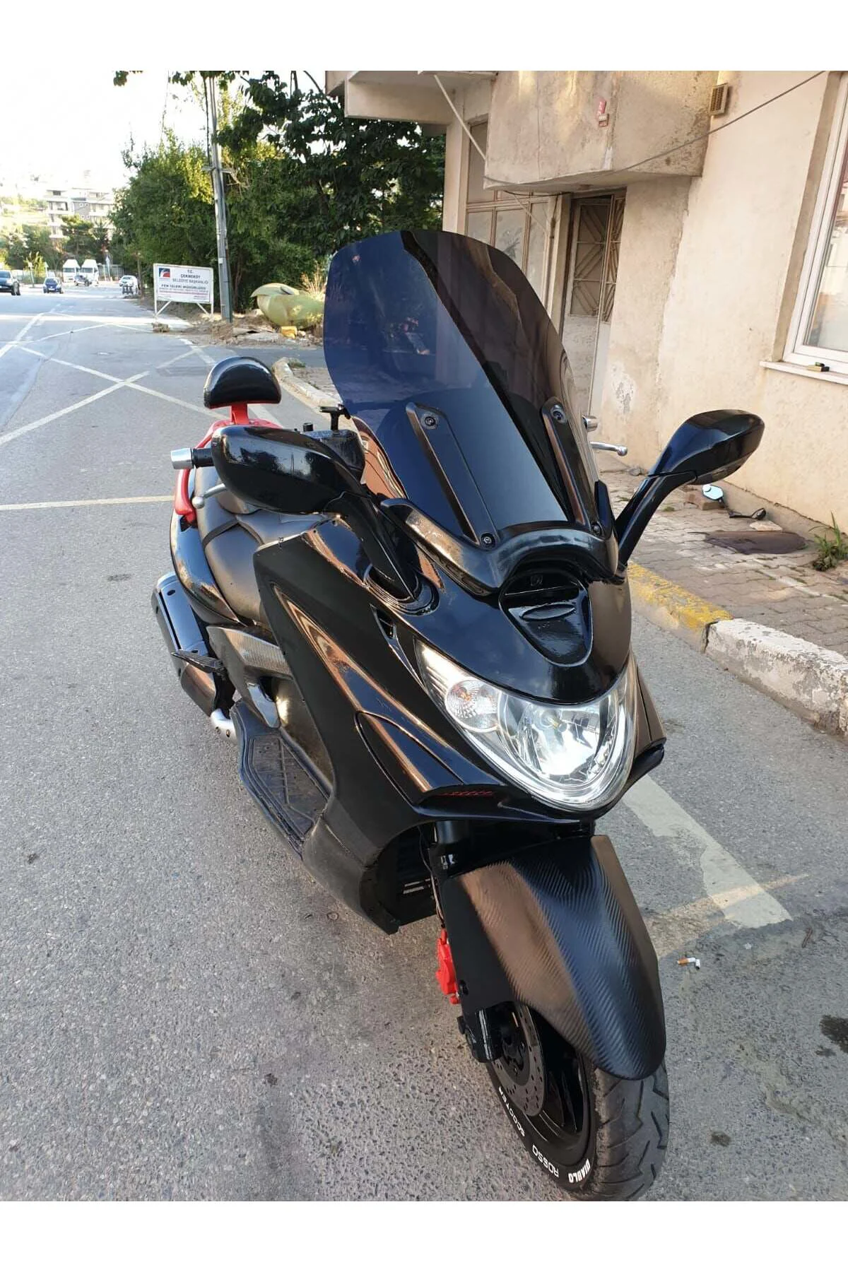 Kymco Xciting 500 İ Ön Cam 2008-2012 Model 62cm Siyah Renkli 4mm