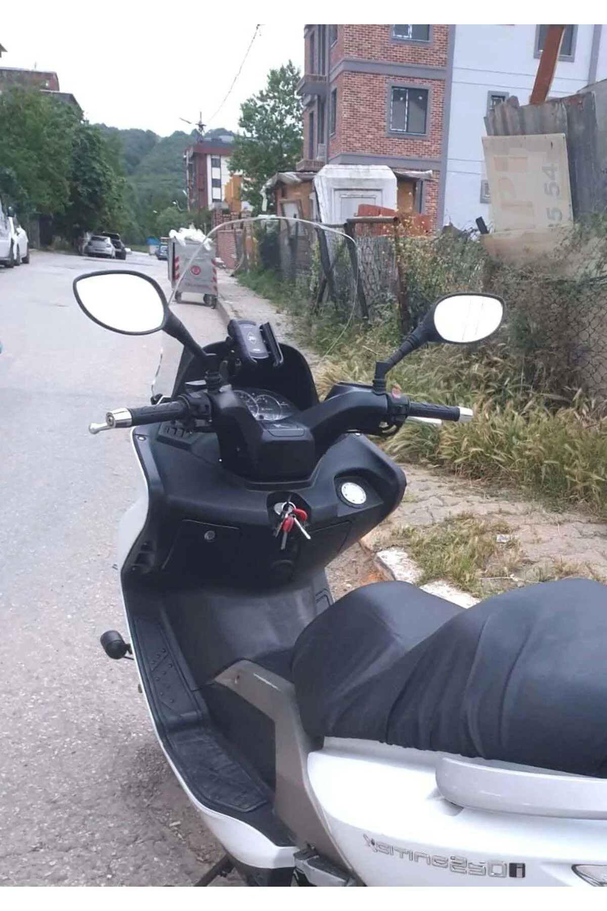 Kymco Xciting 500 İ Ön Cam 2008-2012 Model 62cm Şeffaf Renkli 4mm