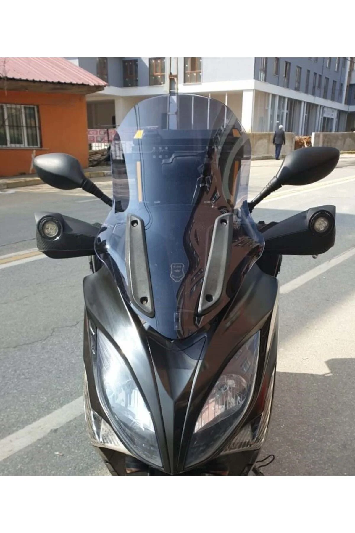 Kymco Xciting 500 R Ön Cam 2010-2011 Model 72cm Füme Renkli 4mm U