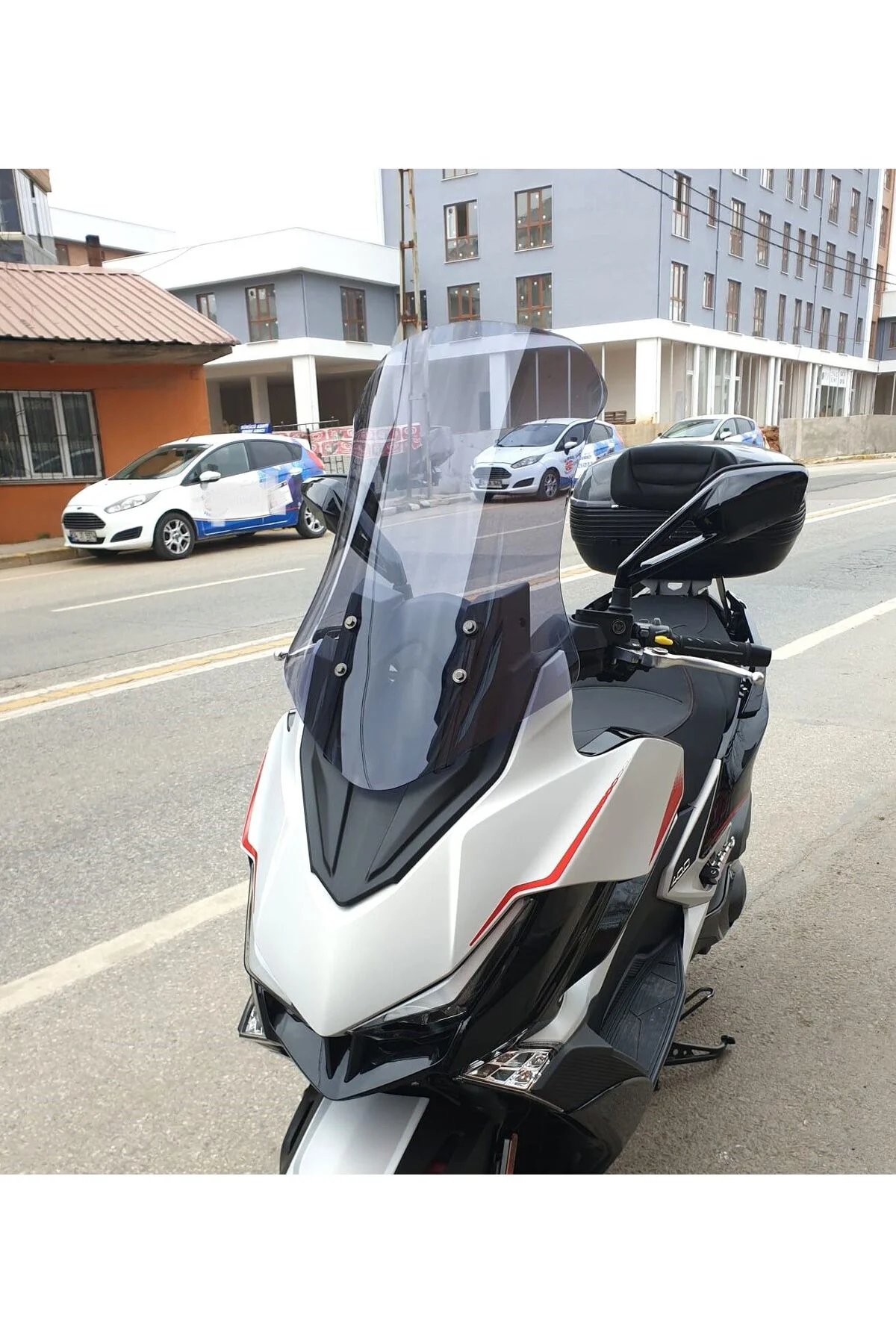 Kymco Xciting S 400 Ön Cam 2023-2026 Model 66cm Füme Renkli 4mm