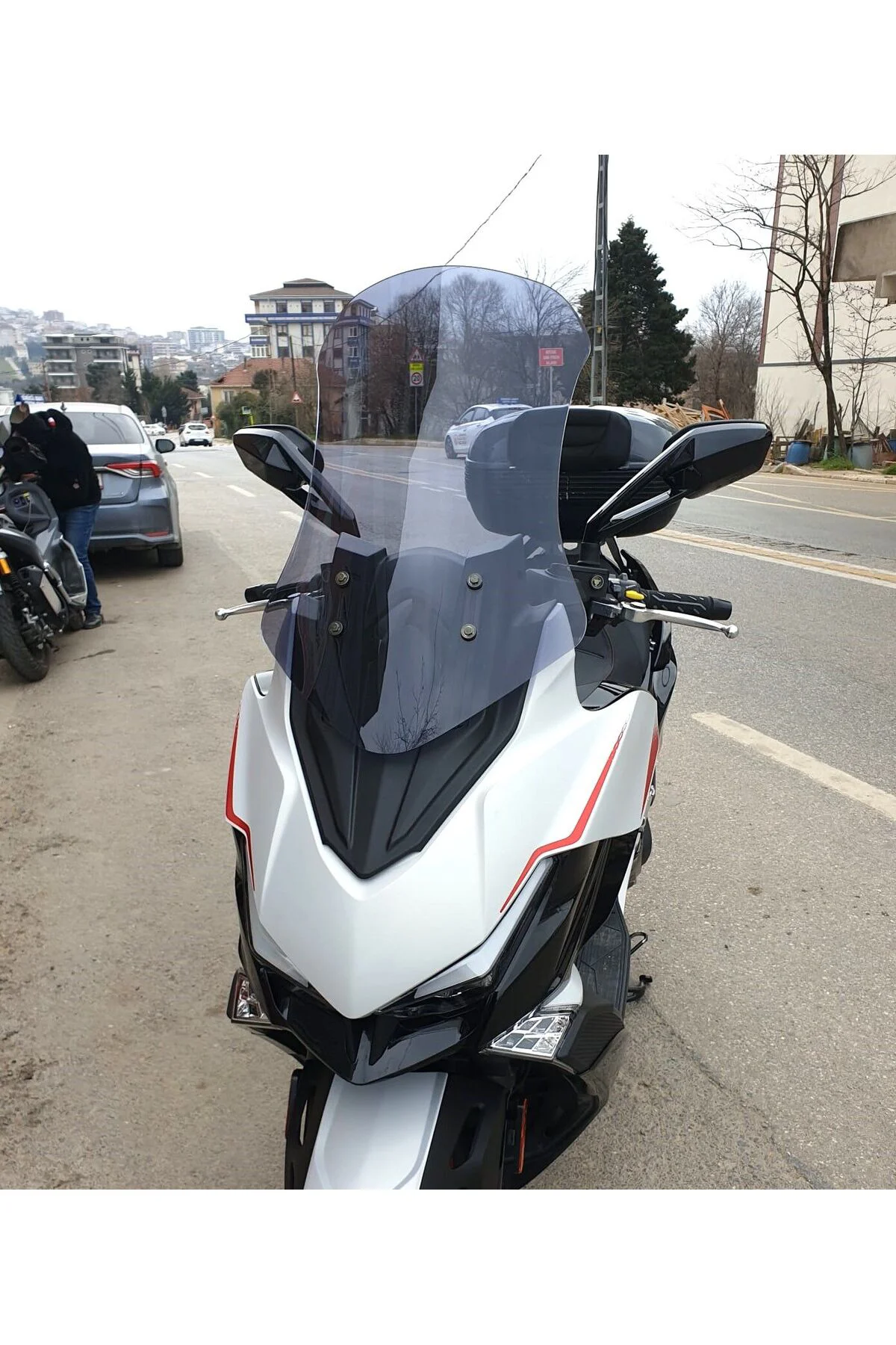 Kymco Xciting S 400 Ön Cam 2023-2026 Model 66cm Füme Renkli 4mm