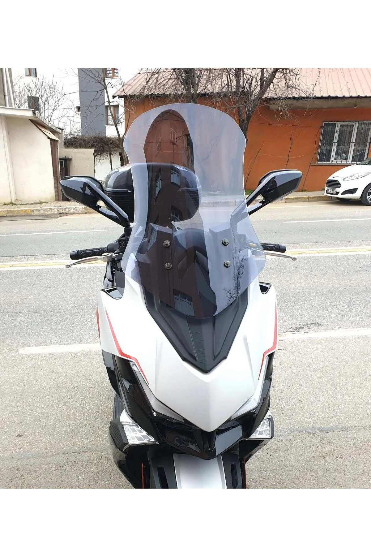 Kymco Xciting S 400 Ön Cam 2023-2026 Model 66cm Füme Renkli 4mm