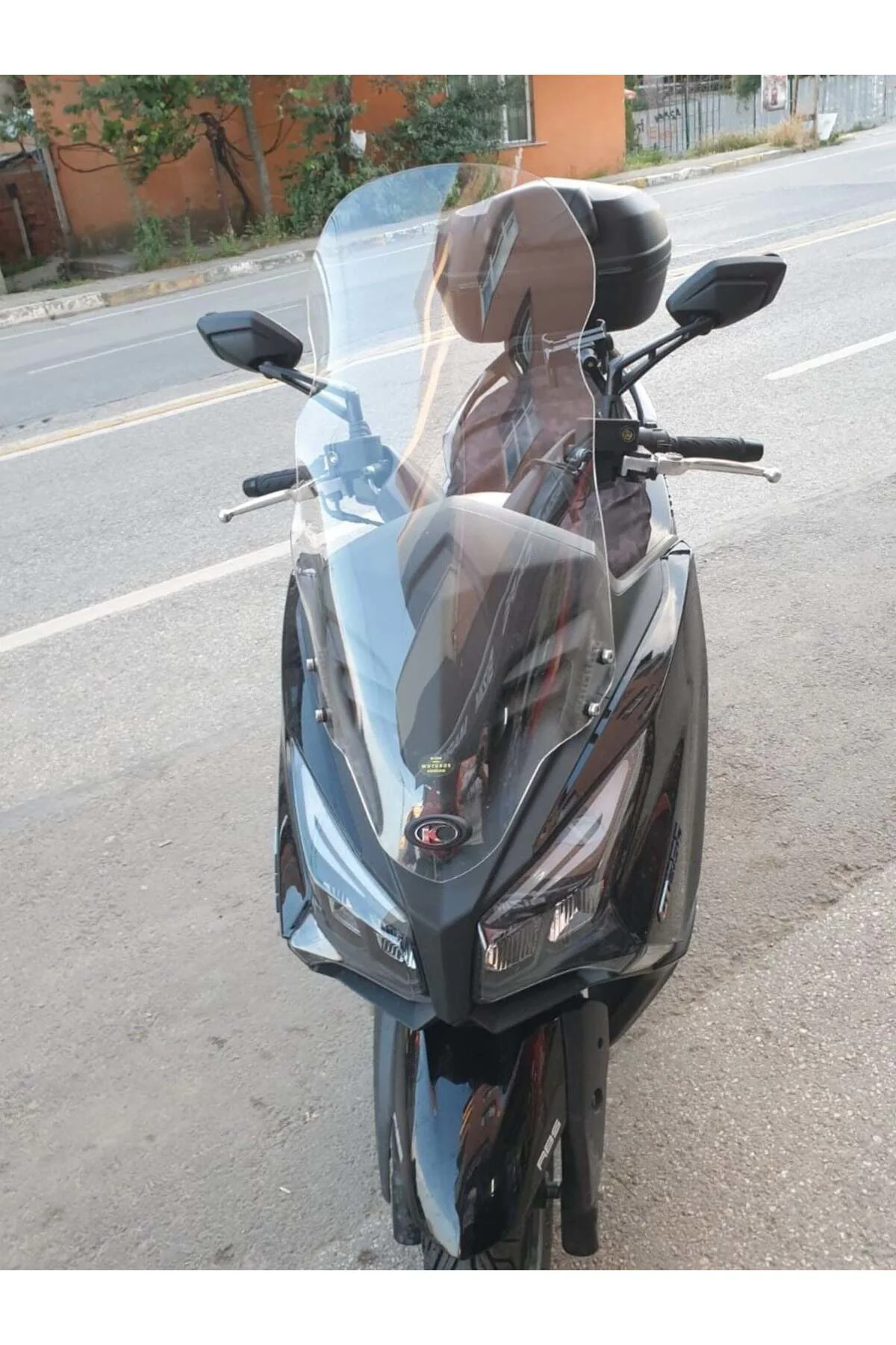 Kymco Xtown CT 250 Ön Cam 2020-2026 Model 83cm Şeffaf Renkli 4mm 
