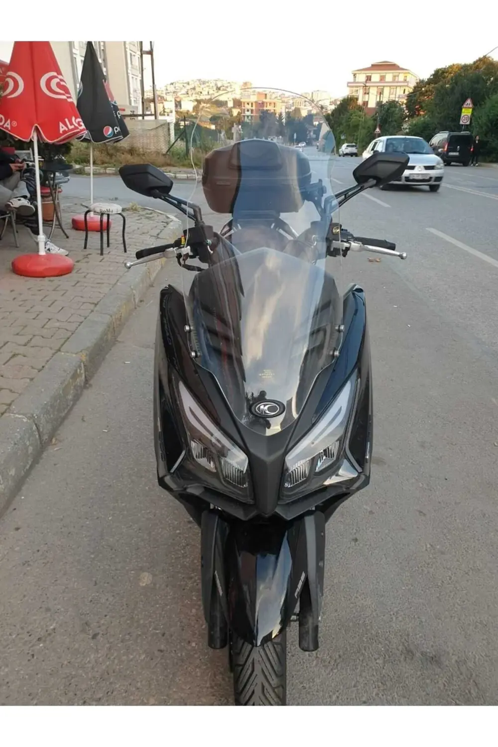 Kymco Xtown CT 250 Ön Cam 2020-2025 Model 83cm Şeffaf Renkli 4mm