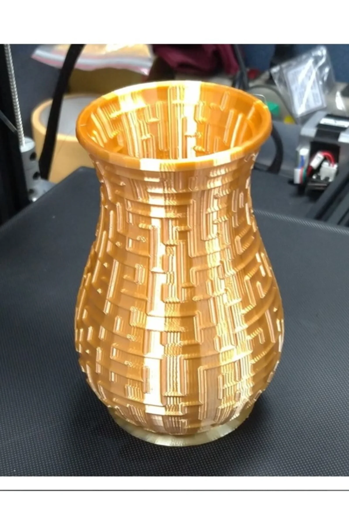 Labyrinth Modern Vazo 18 Cm Labyrinth Modern Vazo 18 Cm
