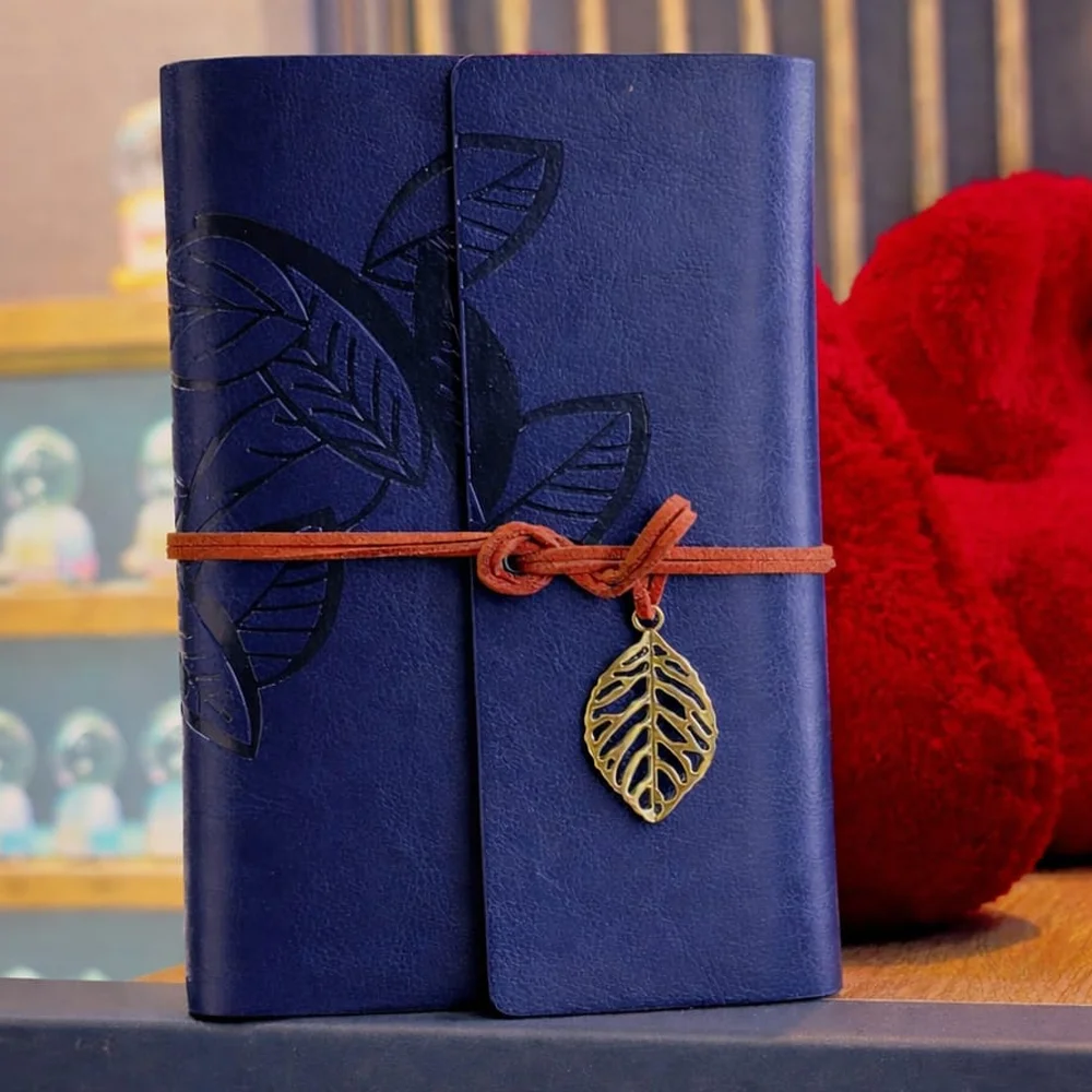 Lacivert Deri Yaprak Desenli Defter Fiyatı, Yorumları ve Özellikleri