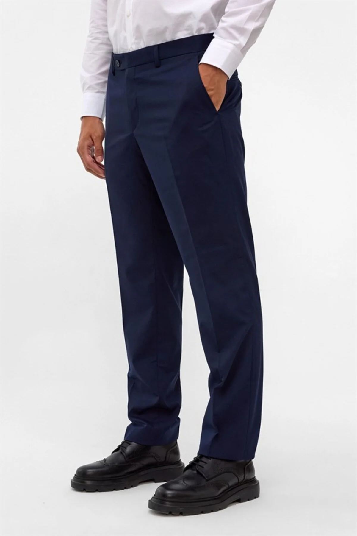Lacivert Regular Düz Düz Normal Bel Standart Klasik Pantolon Lacivert Regular Düz Düz Normal Bel Standart Klasik Pantolon - Görsel 3