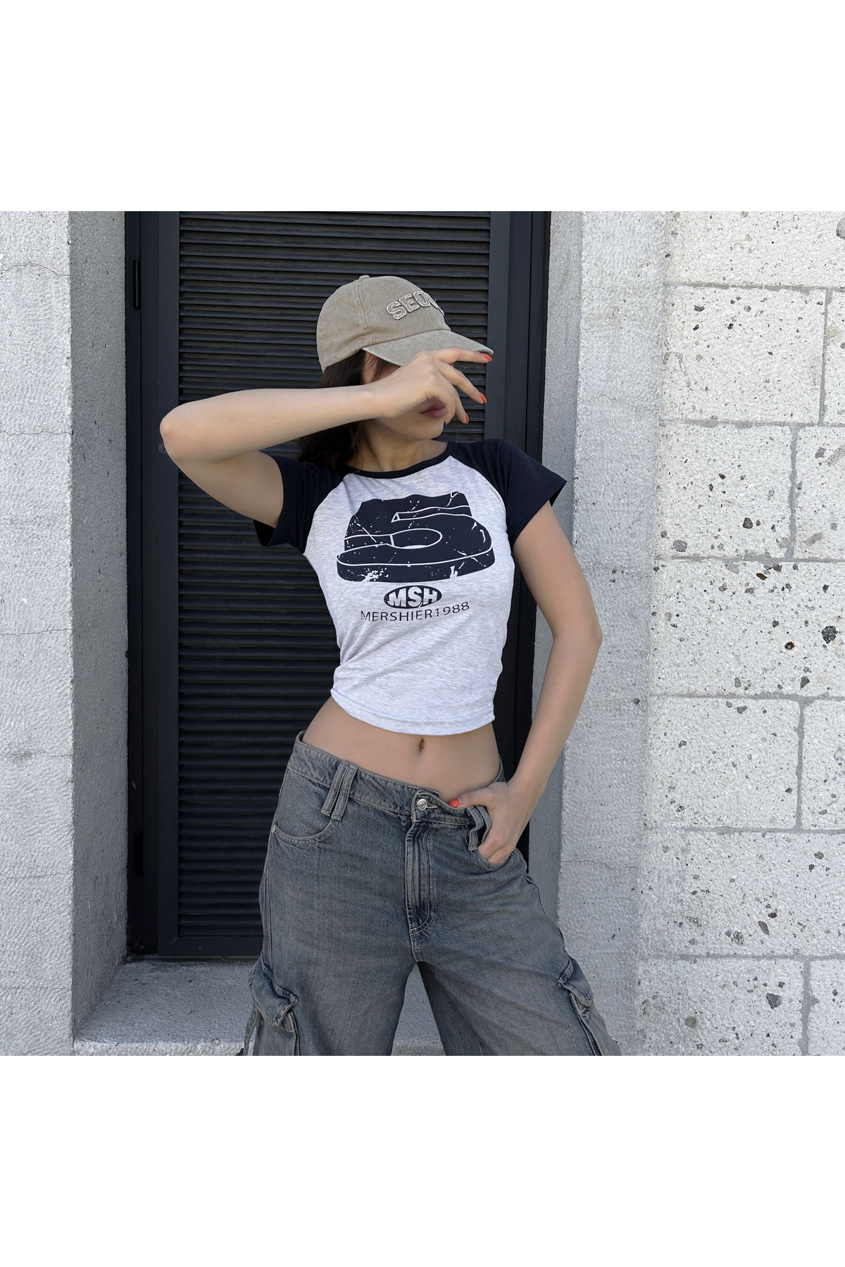 Lacivert Retro 5 Baskılı Kısa Kollu Crop