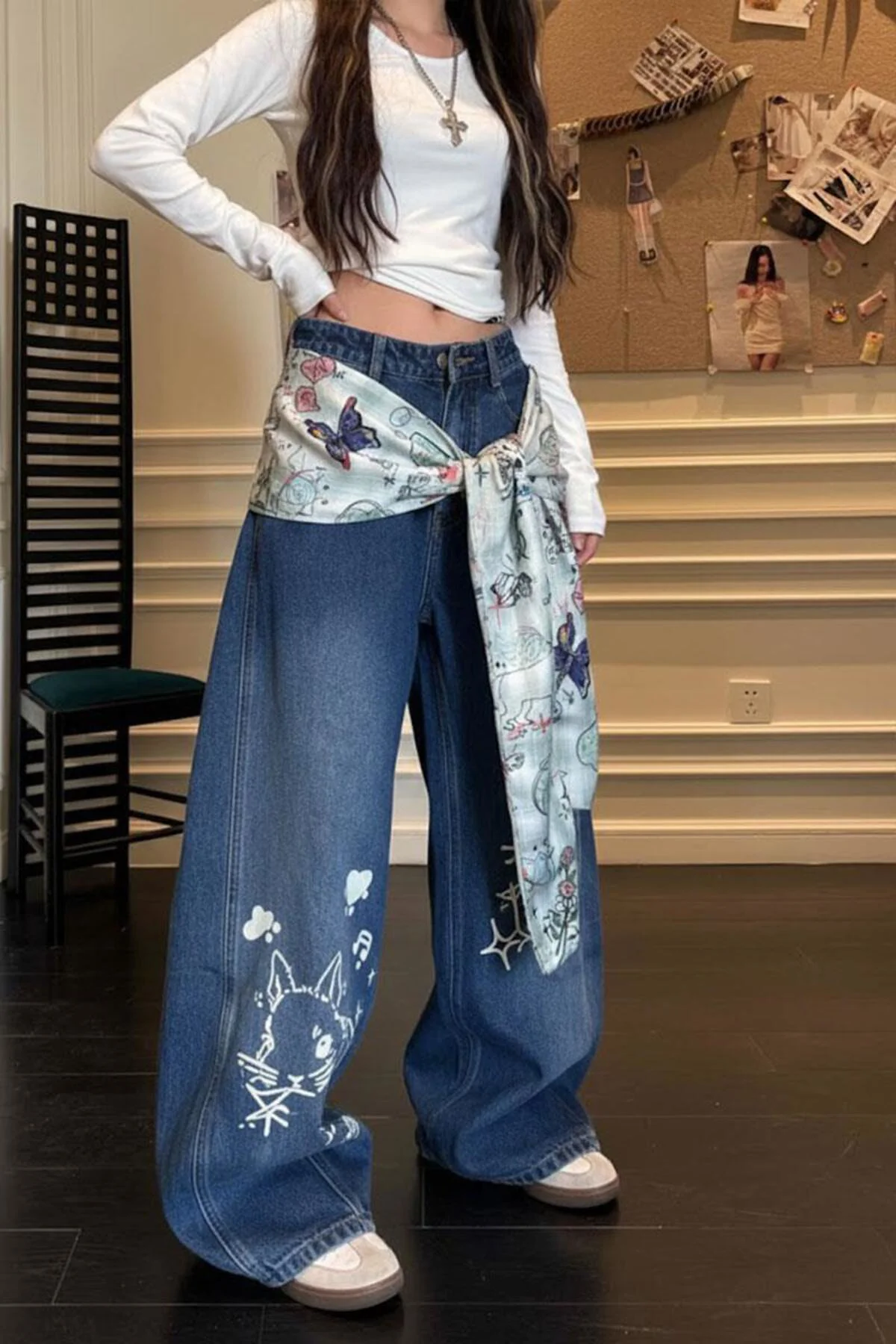 Lacivert Vintage Fularlı Tavşan Baskılı Baggy Pantolon Fiyatı, Yorumları ve Özellikleri