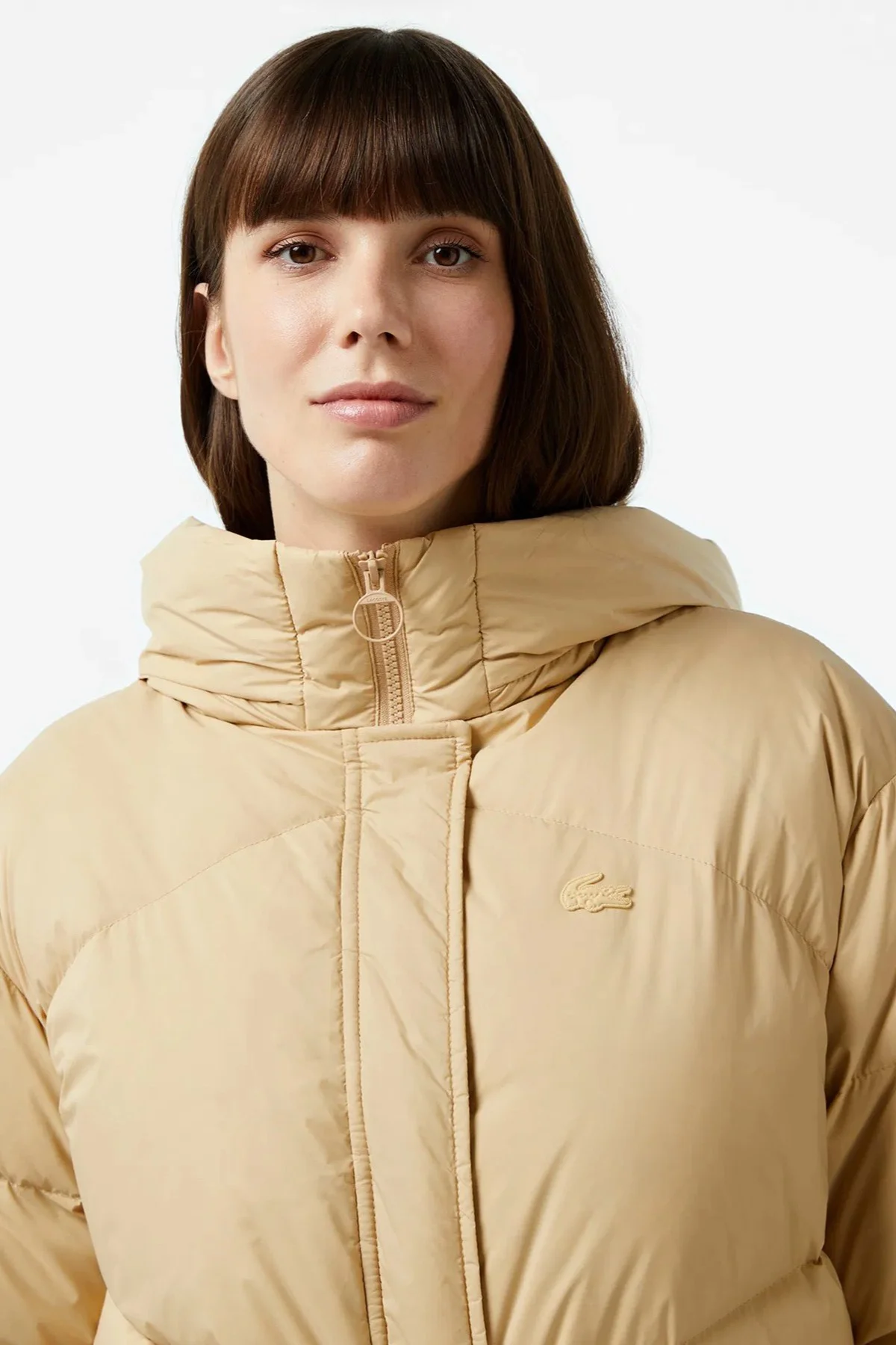 Lacoste Dik Yaka Kapitone Down Fill Jacket Dik Yaka Kapişonlu Kaz Tüyü Kadın Mont Bej