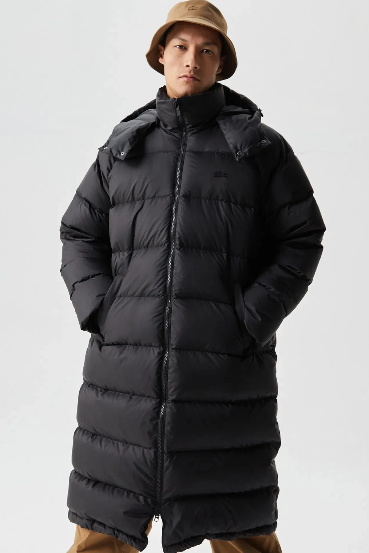 Lacoste Down Fill Parka Uzun Boy Kaz Tüyü Dolgulu Çıkartılabilir Kapüşonlu Erkek Parka Siyah