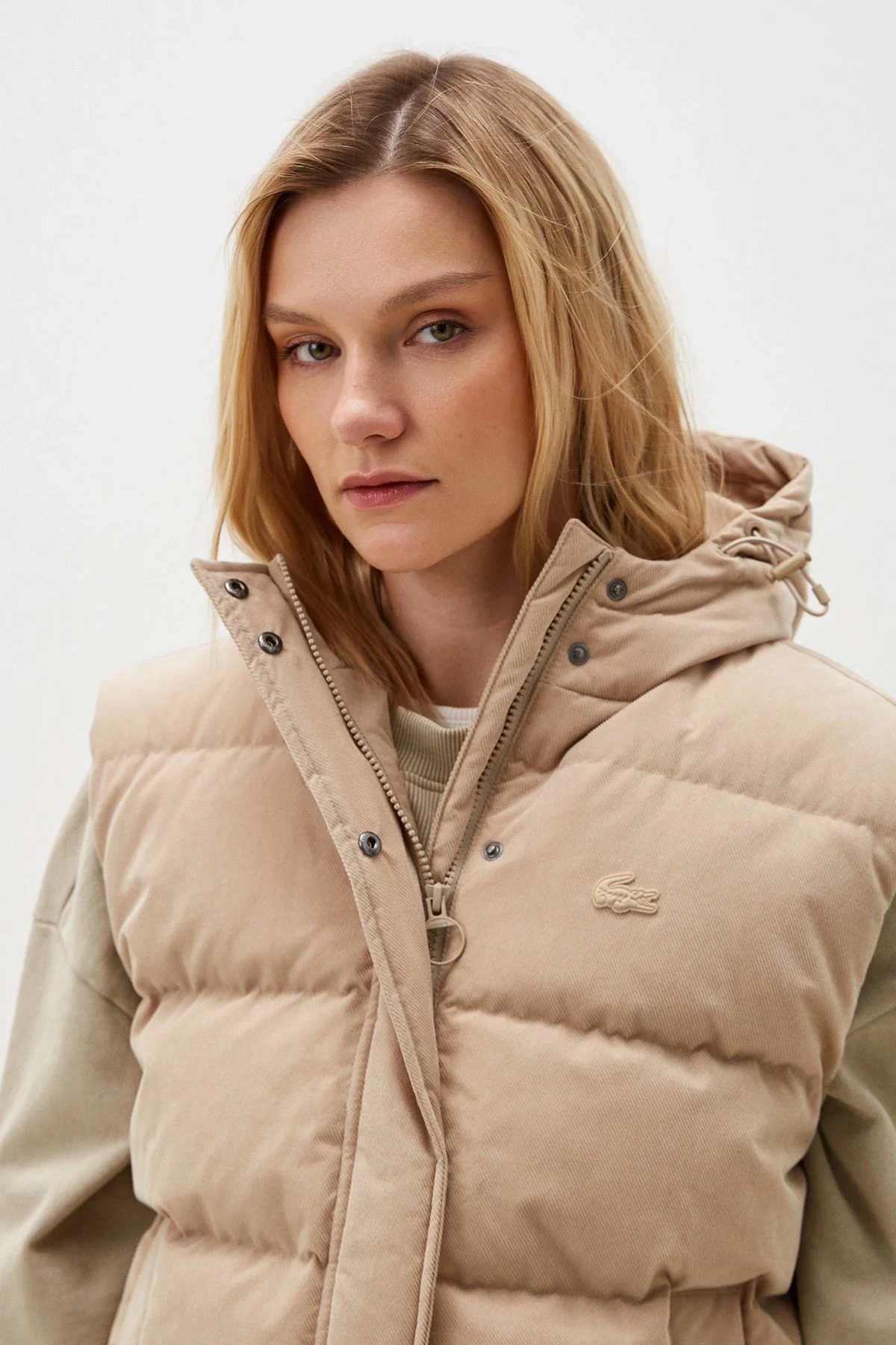 Lacoste Down Fill Water Resistant Womens Vest Kadın Su İtici Sabit Kapüşonlu Kaz Tüyü Yelek Bej Lacoste Down Fill Water Resistant Womens Vest Kadın Su İtici Sabit Kapüşonlu Kaz Tüyü Yelek Bej Fiyatı, Yorumları ve Özellikleri
