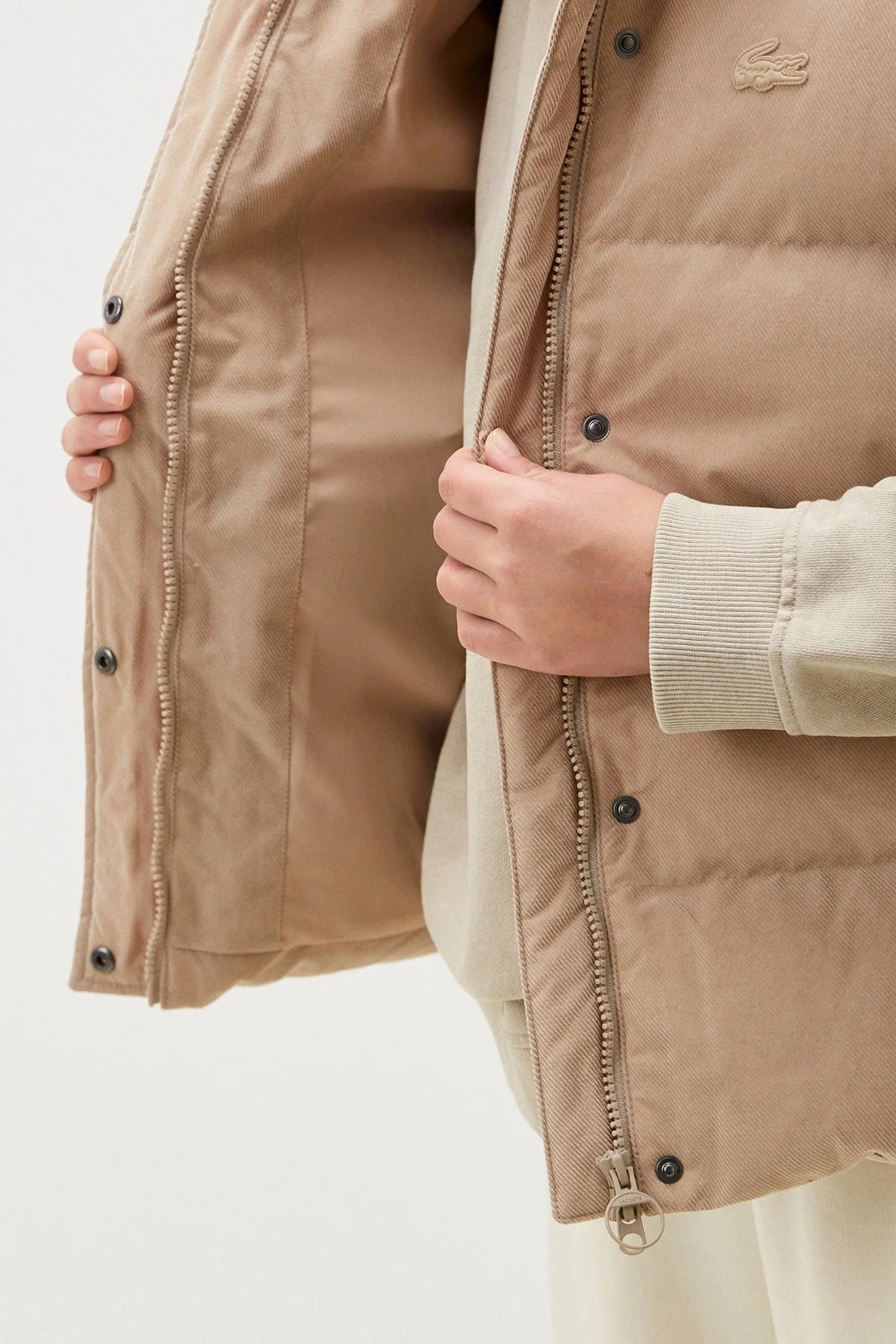 Lacoste Down Fill Water Resistant Womens Vest Kadın Su İtici Sabit Kapüşonlu Kaz Tüyü Yelek Bej Lacoste Down Fill Water Resistant Womens Vest Kadın Su İtici Sabit Kapüşonlu Kaz Tüyü Yelek Bej Fiyatı, Yorumları ve Özellikleri