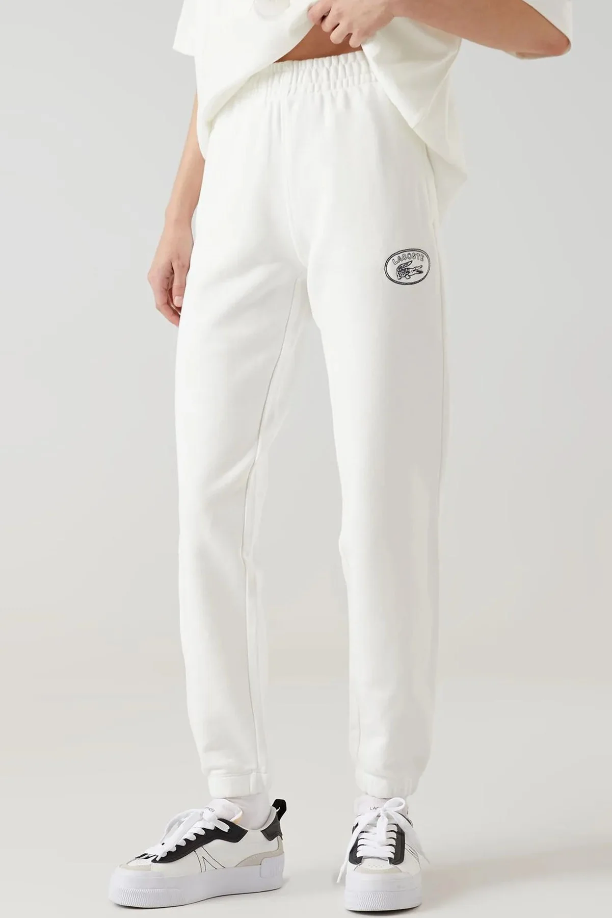 Lacoste Embroidered Women's Joggers Kadın Organik Pamuk Eşofman Altı Beyaz Lacoste Embroidered Women's Joggers Kadın Organik Pamuk Eşofman Altı Beyaz