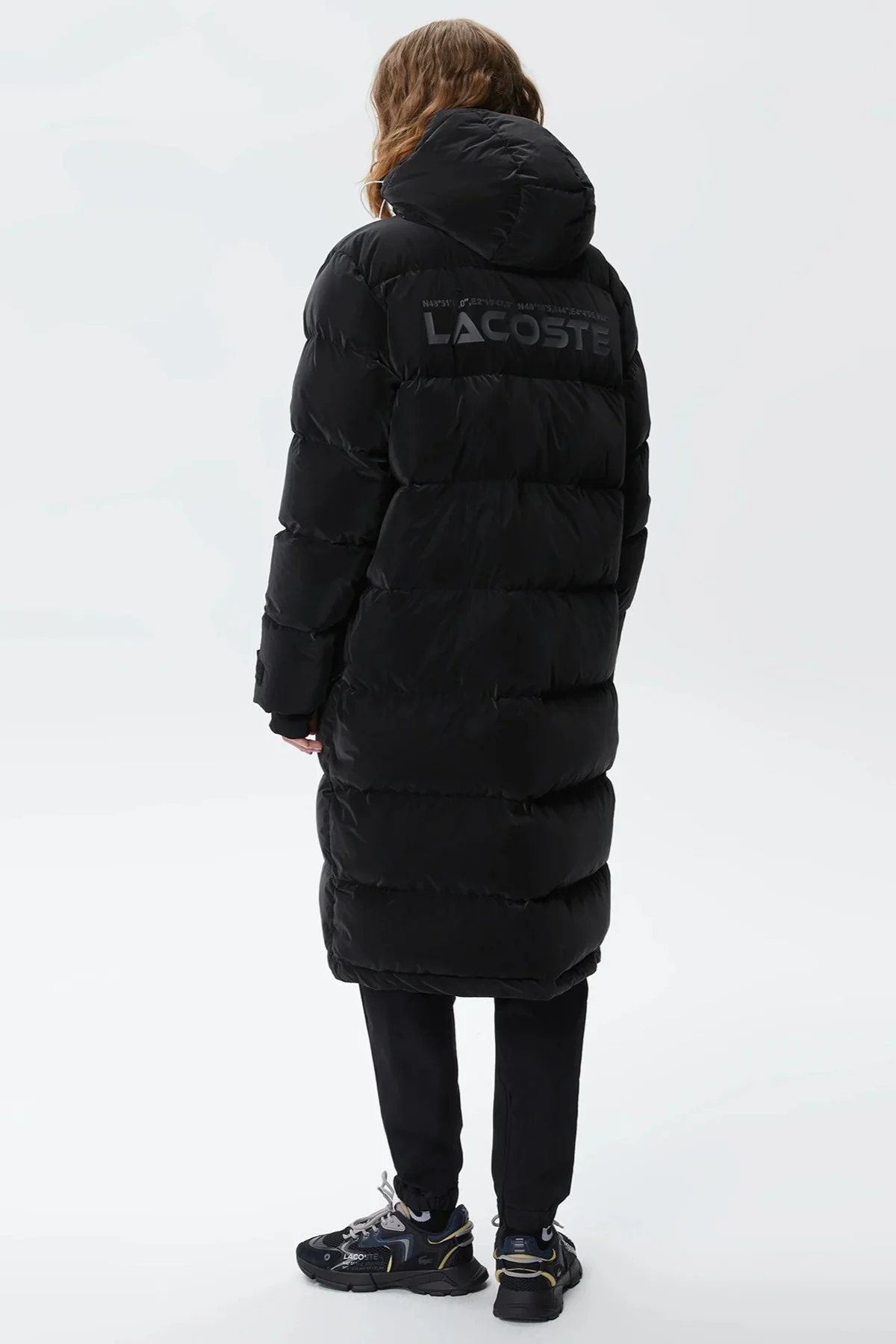 Lacoste Kapitone Down Fill Jacket Kapişonlu Yaka Kadın Mont Siyah Fiyatı, Yorumları ve Özellikleri
