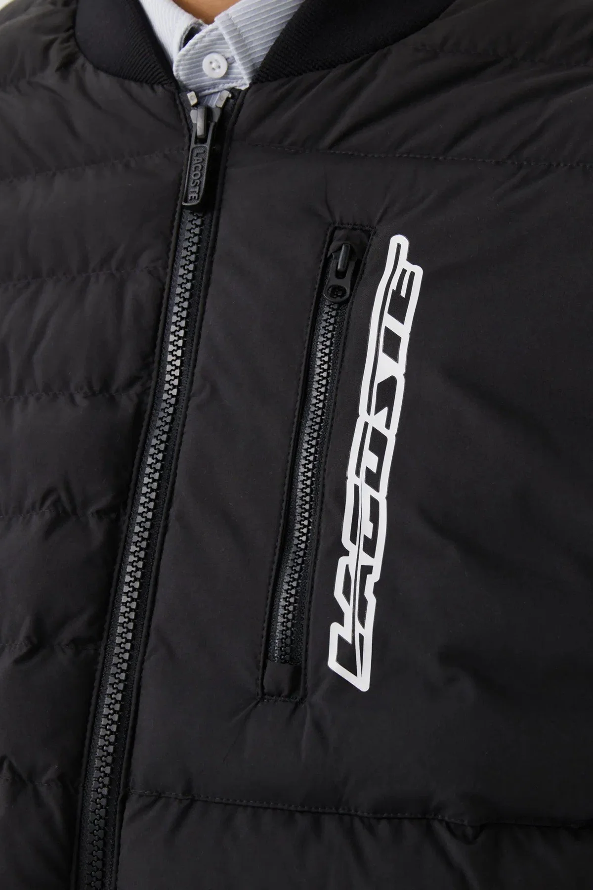 Lacoste Kapitone Syntehic Fill Kapitone Jacket Hakim Yaka Erkek Mont Siyah Lacoste Kapitone Syntehic Fill Kapitone Jacket Hakim Yaka Erkek Mont Siyah Fiyatı, Yorumları ve Özellikleri